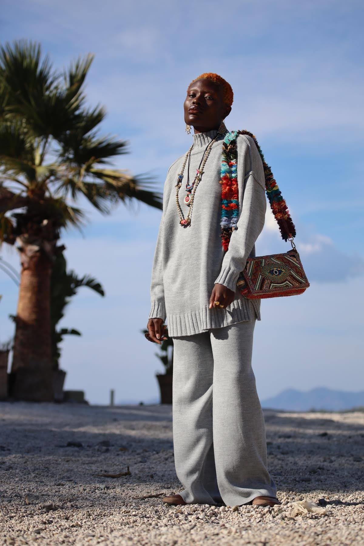 Gri Balıkçı Yaka Kazak ve Triko Pantolon Takım