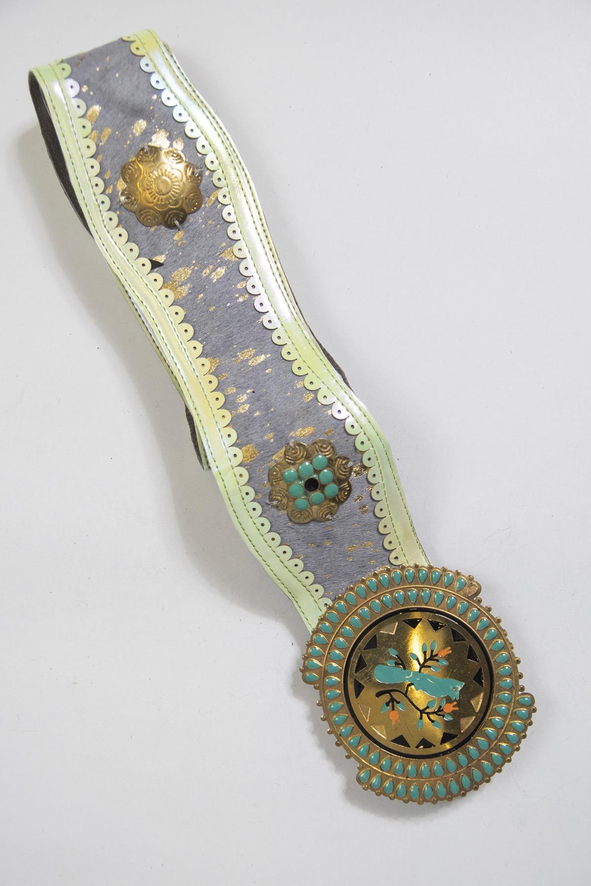 Gri Tay Tüyü Büyük Tokalı Kemer