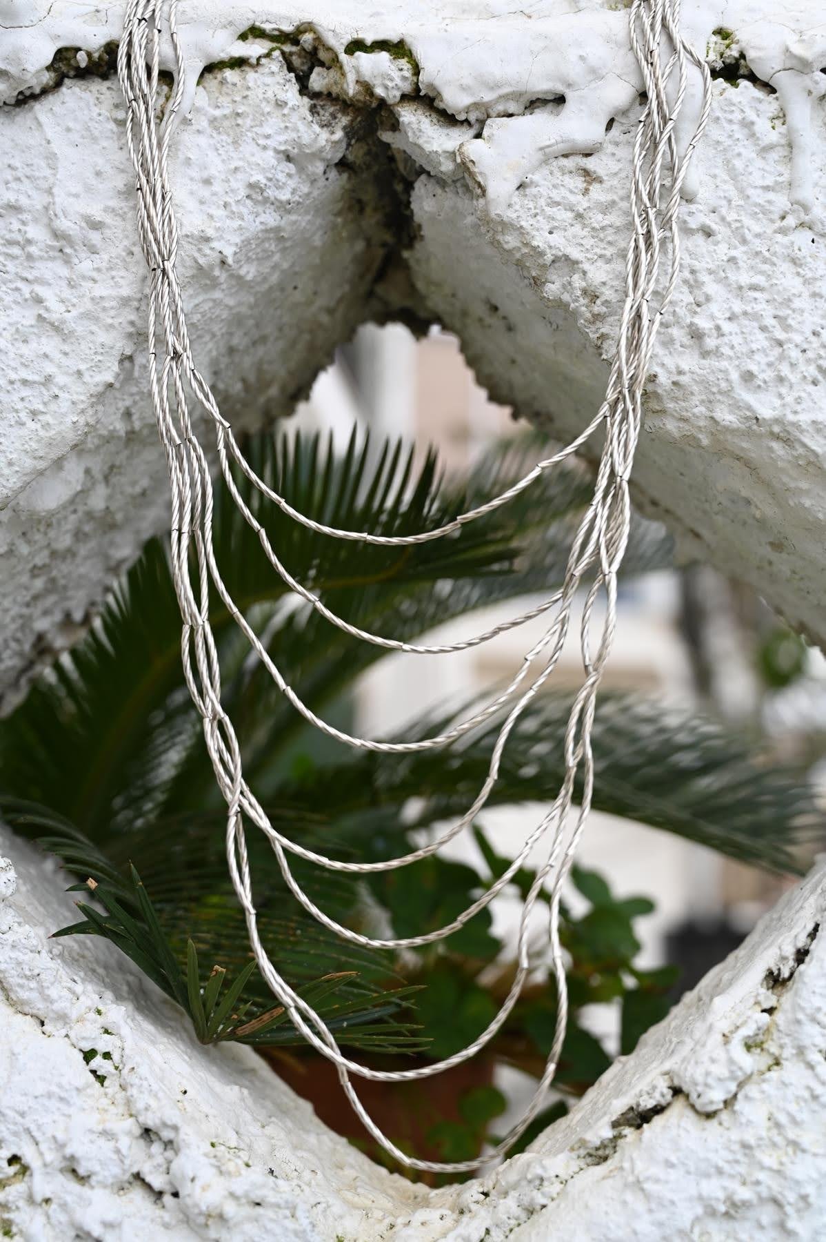 Silver Plated Antique Coin Detailed Wave Design Necklace