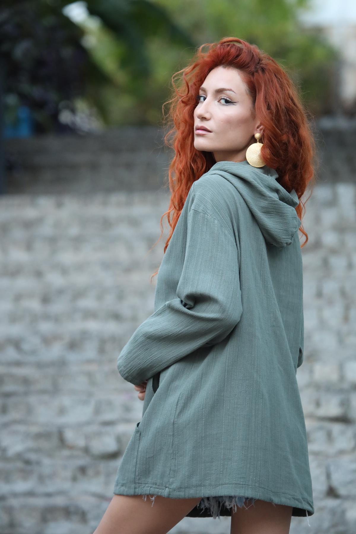 Haki Kapüşonlu Kanguru Cepli Büzgülü Sweat