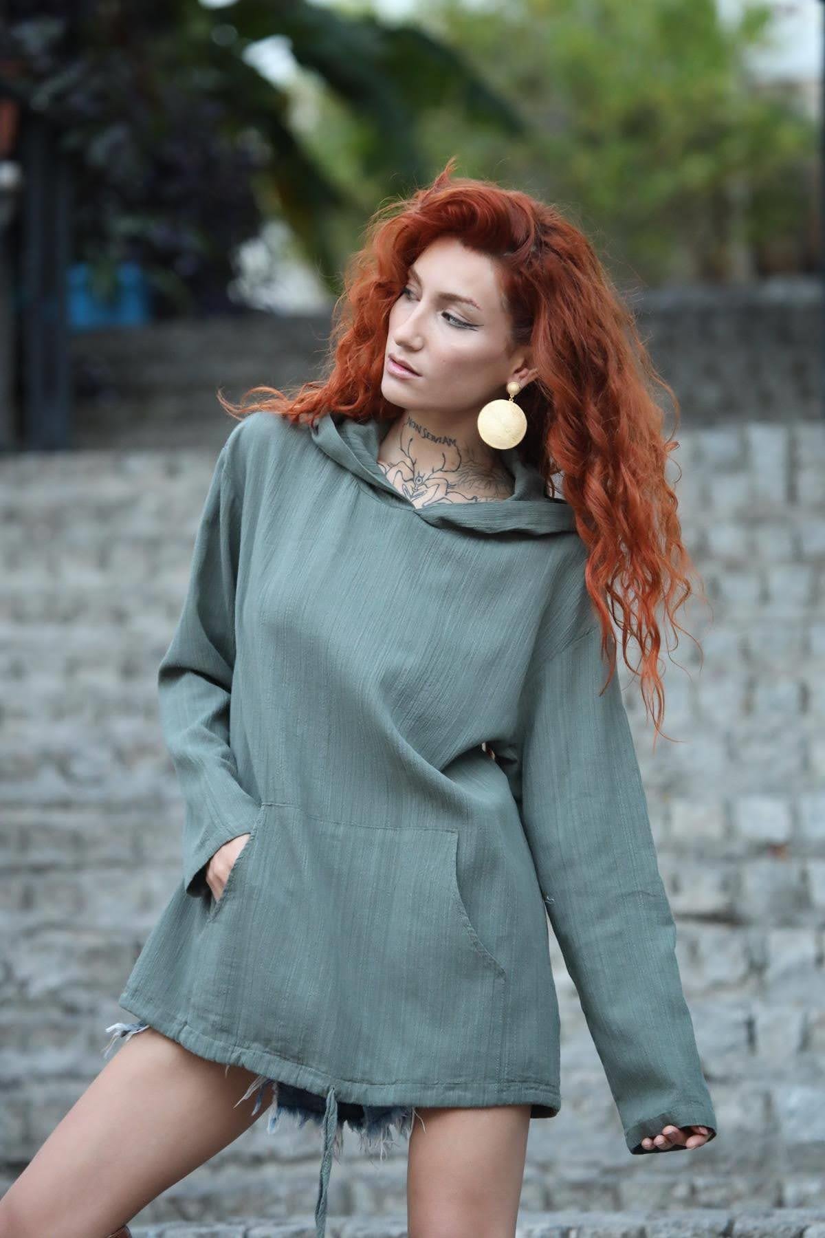 Haki Kapüşonlu Kanguru Cepli Büzgülü Sweat