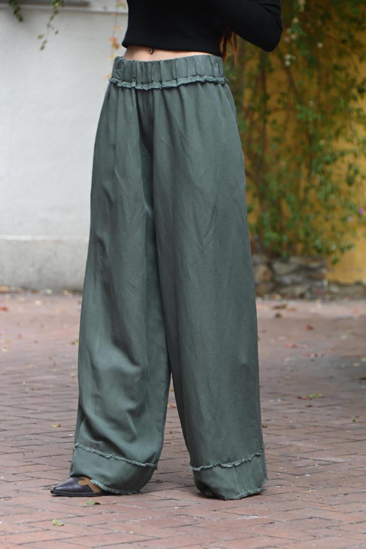 Haki Keten Beli ve Paçası Dikişli Pantolon