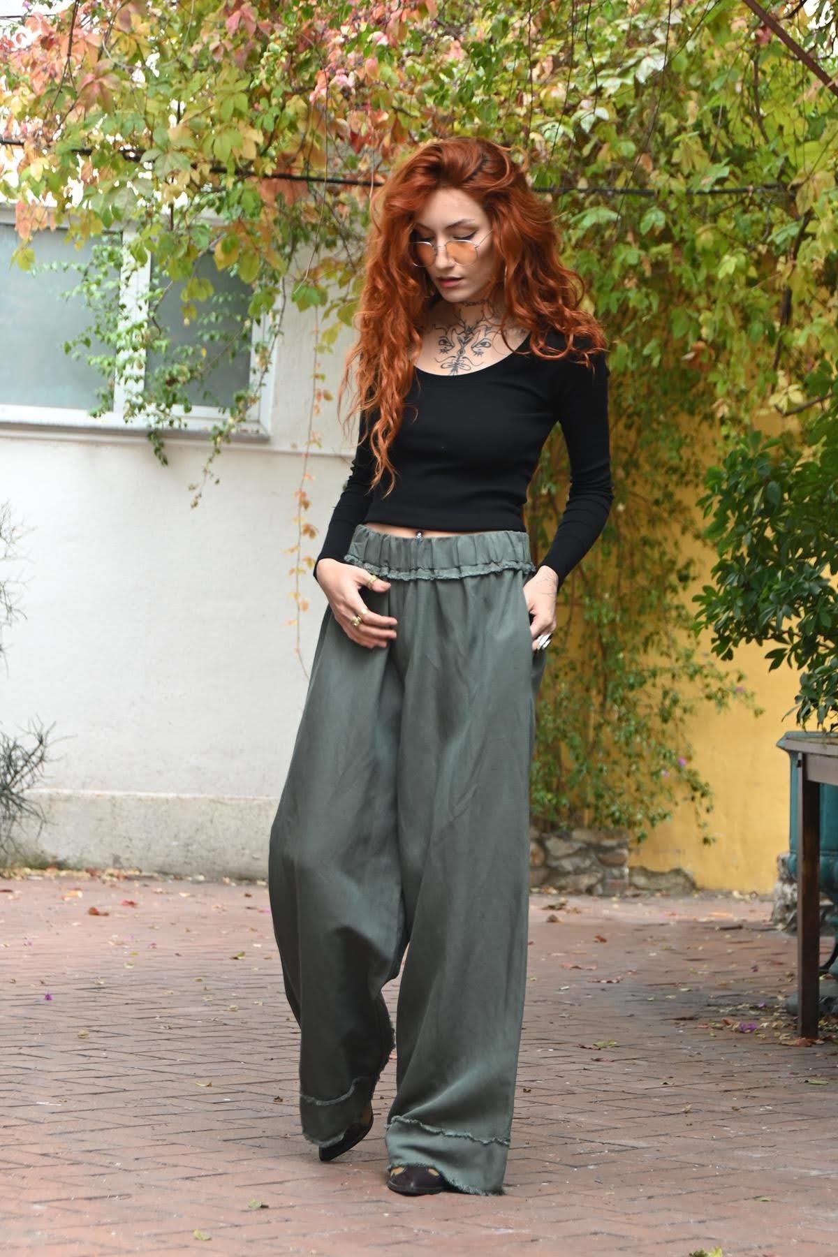 Haki Keten Beli ve Paçası Dikişli Pantolon