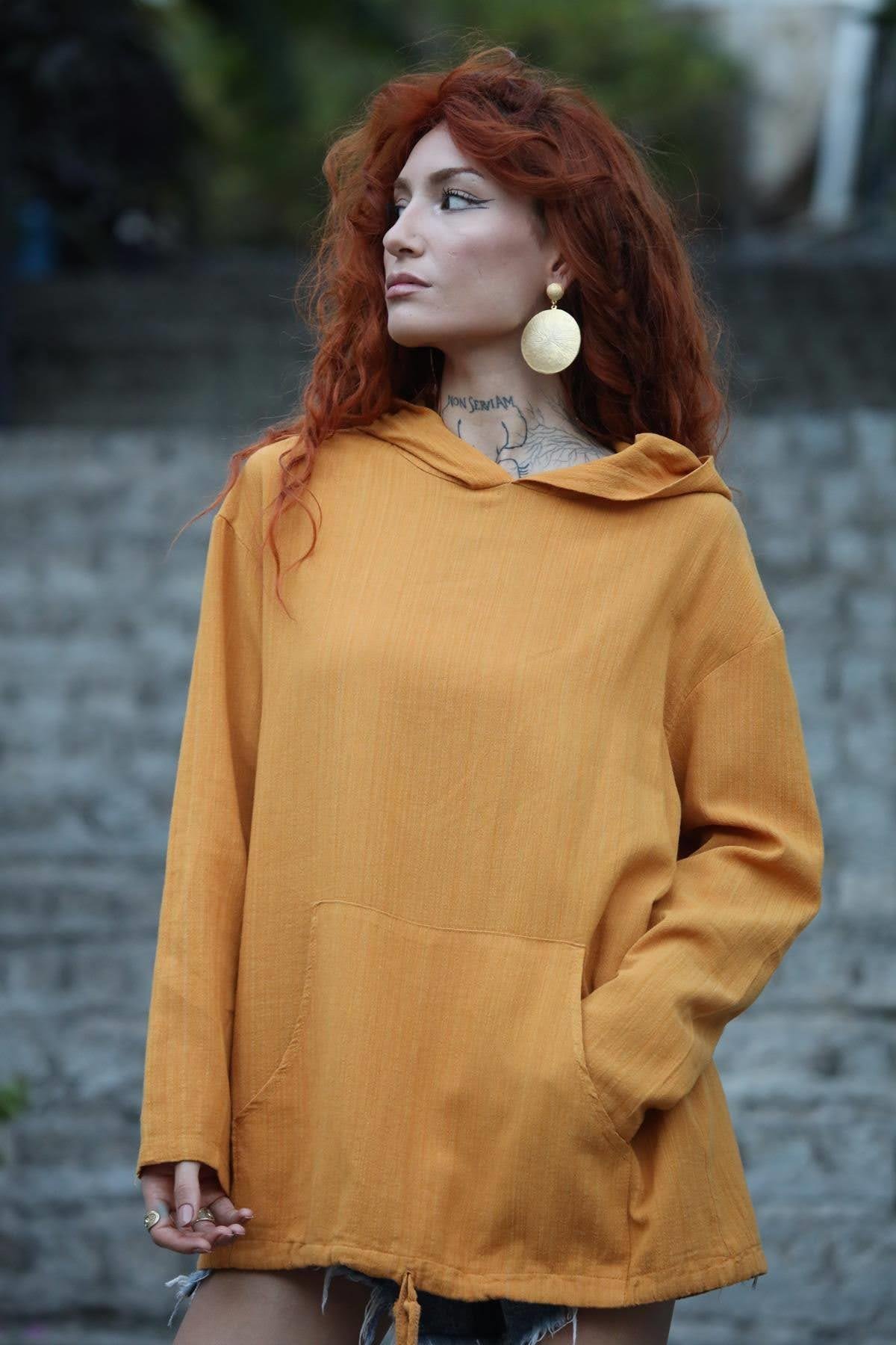 Hardal Rengi Kapüşonlu Kanguru Cepli Büzgülü Sweat