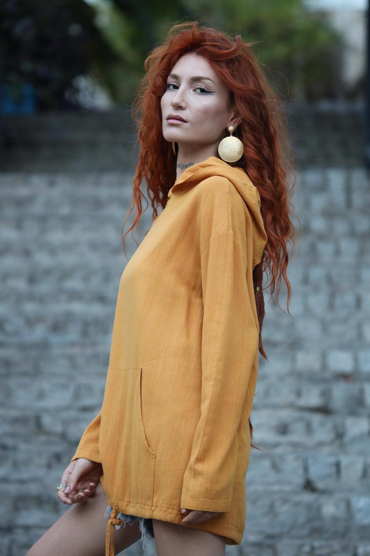 Hardal Rengi Kapüşonlu Kanguru Cepli Büzgülü Sweat