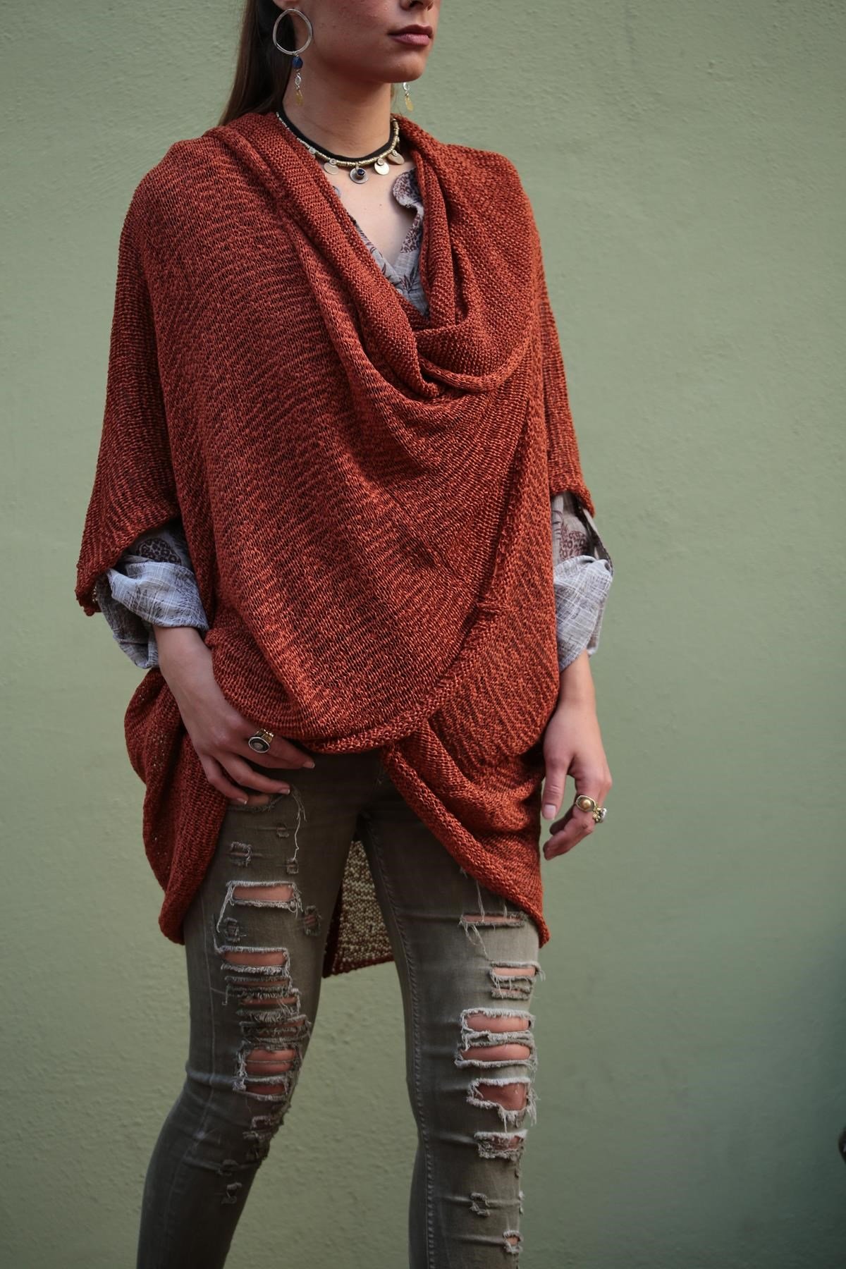  Kiremit Rengi Kapüşonlu Merserize Hırka