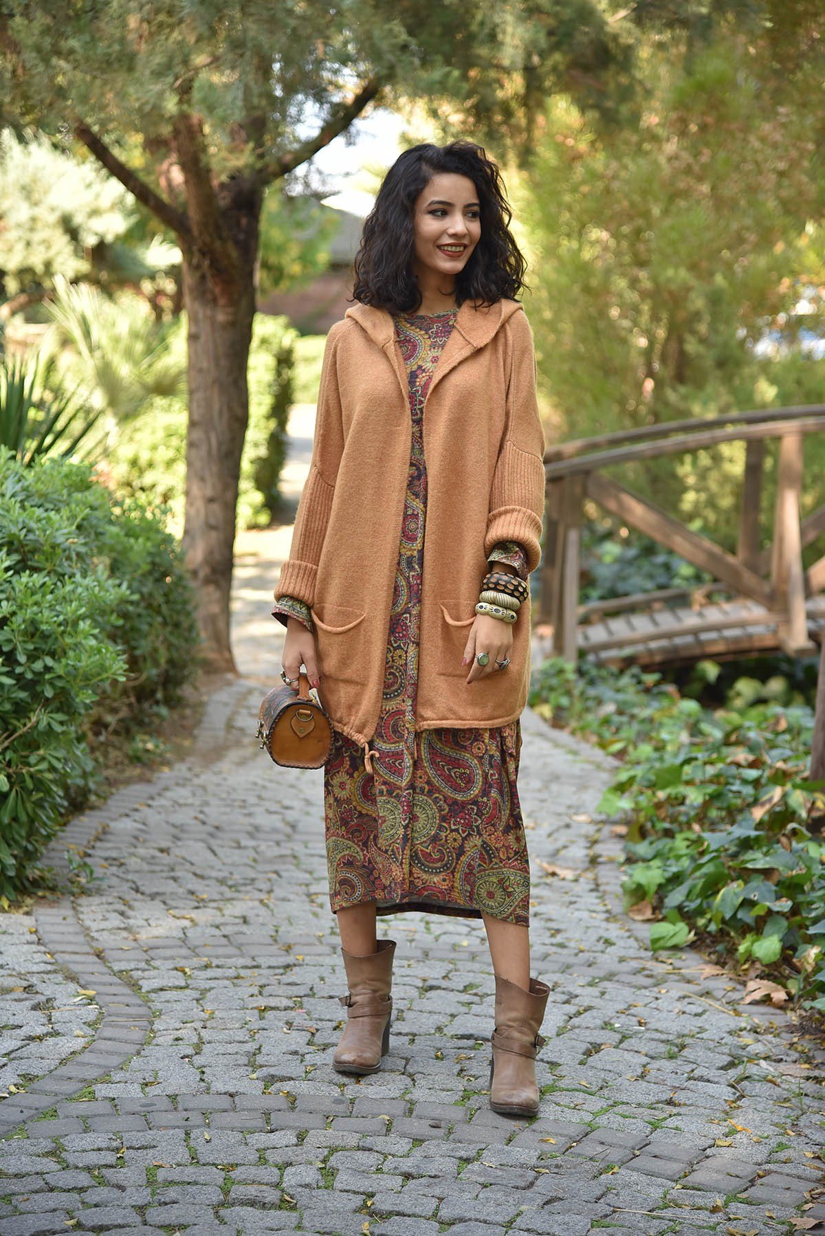  Taba Kapüşonlu Cep Detay Kısa Hırka