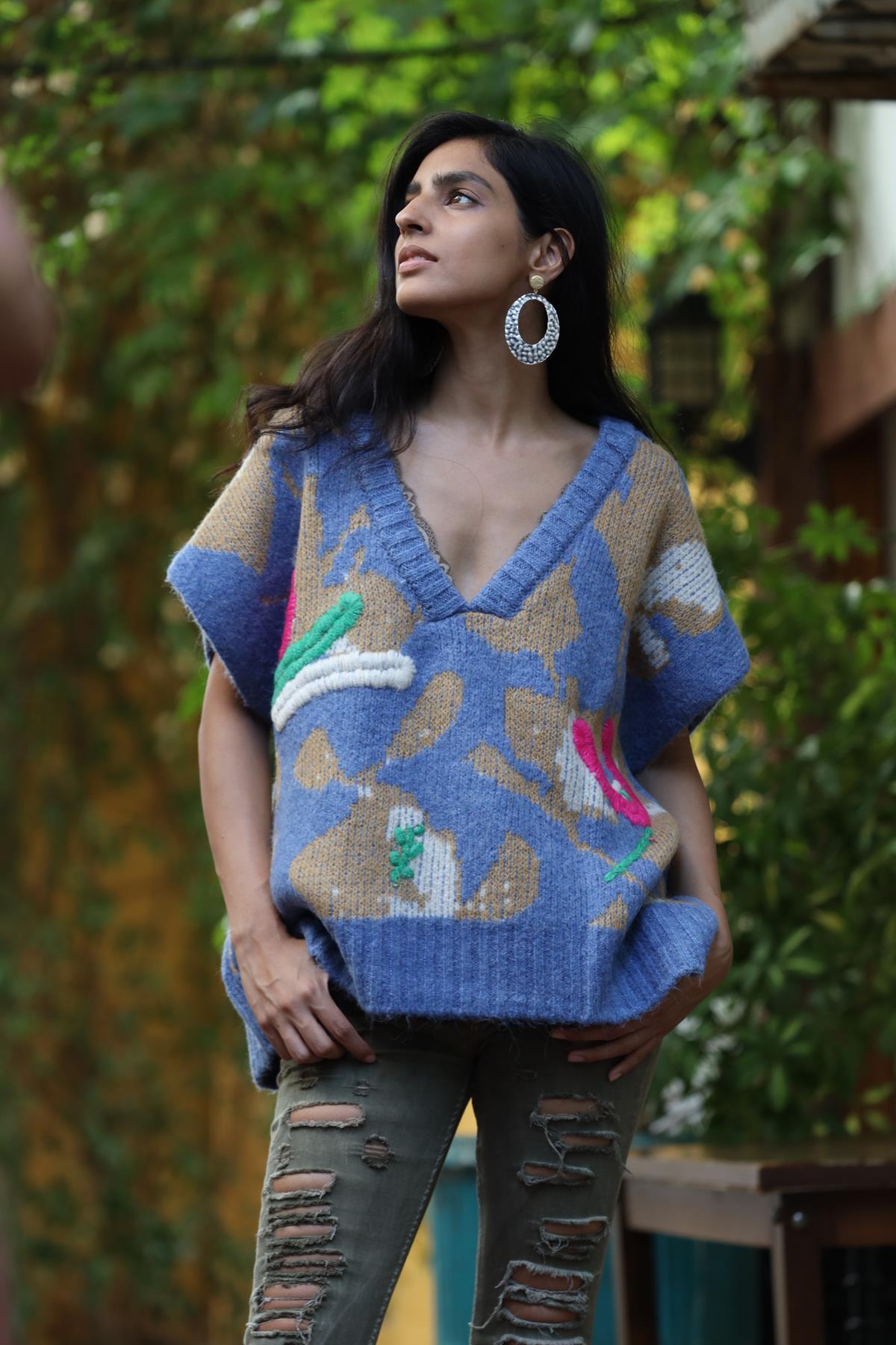 İndigo Kabartmalı Süveter