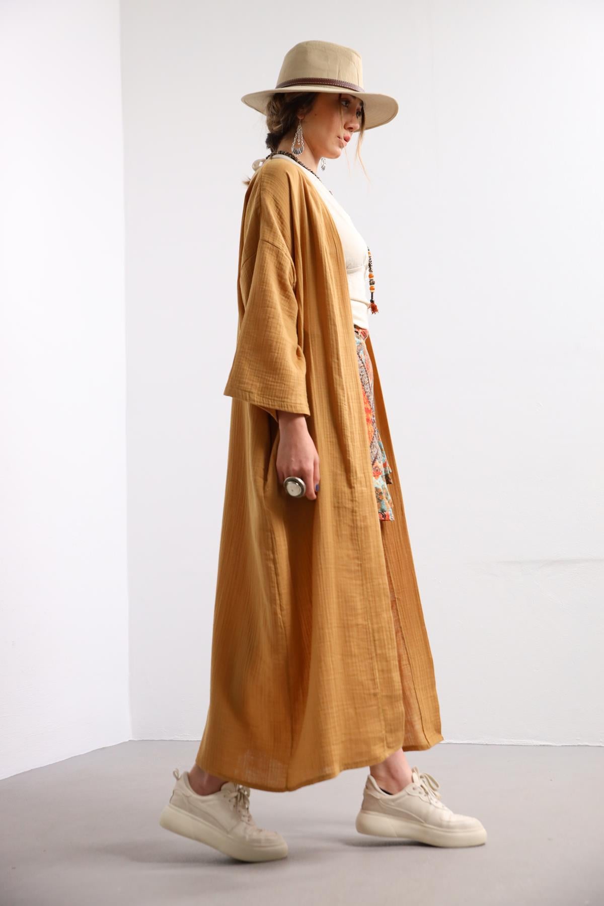  Camel Rengi Kuşaklı Uzun Kaftan
