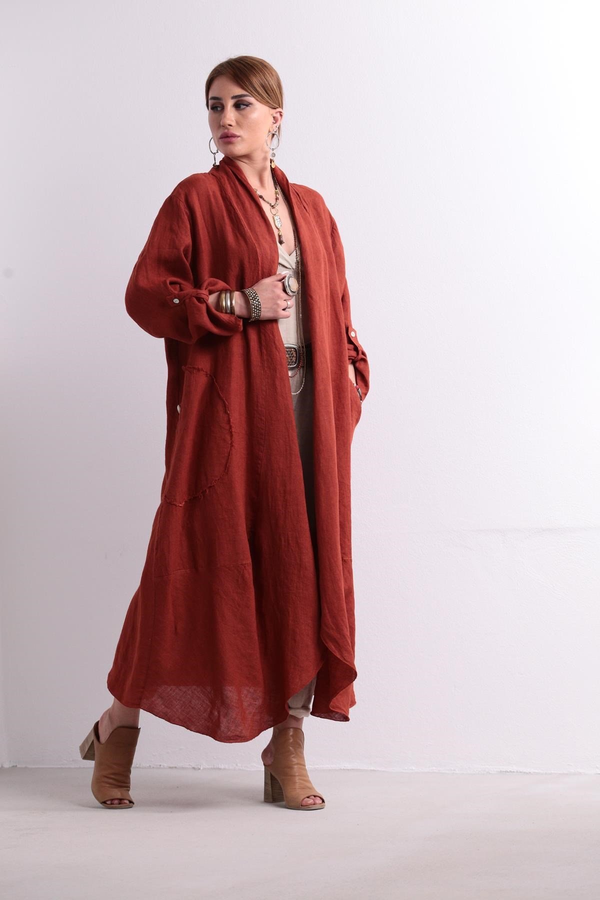 Kiremit Rengi Cebi Düğmeli Keten Kaftan - Şaman Butik Kiremit Rengi Cebi Düğmeli Keten Kaftan