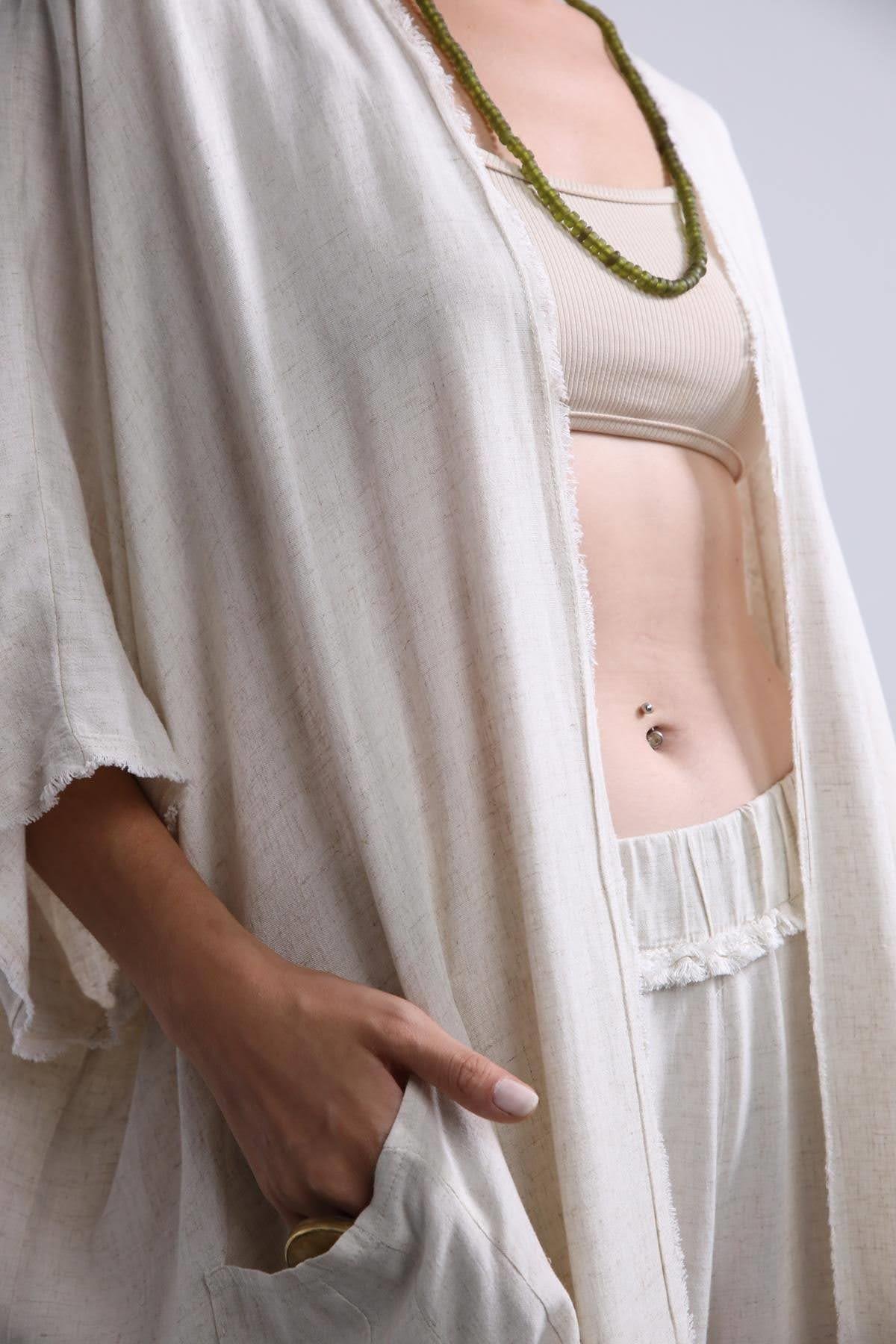  Krem Rengi Püsküllü Salaş Kısa Kollu Kaftan