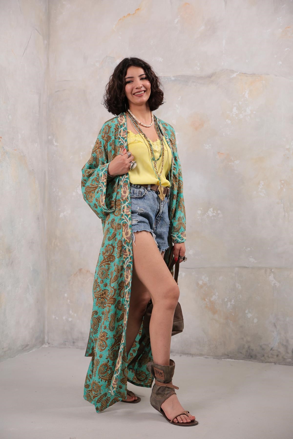  Su Yeşili Desenli İşleme Detaylı Kimono