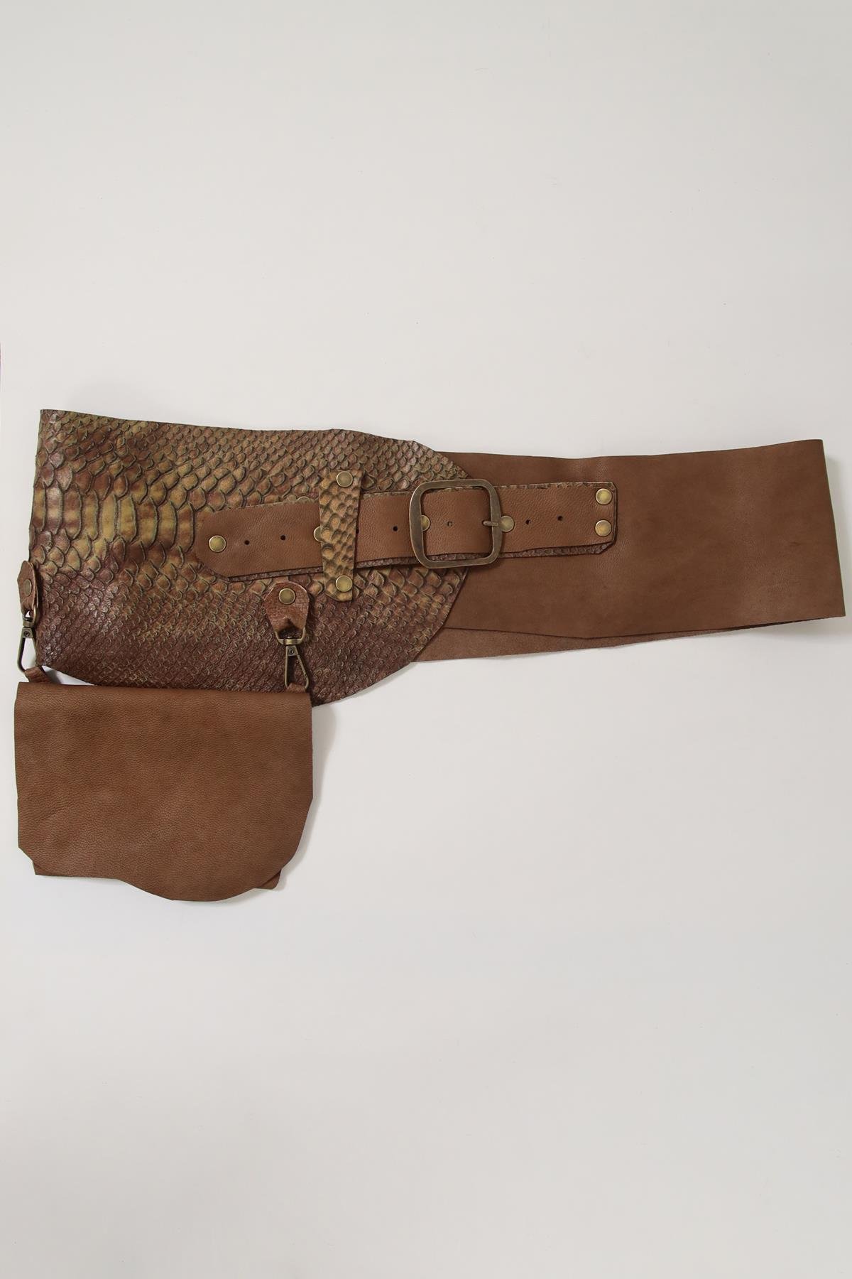 Kahverengi Desenli Deri Cepli Kemer