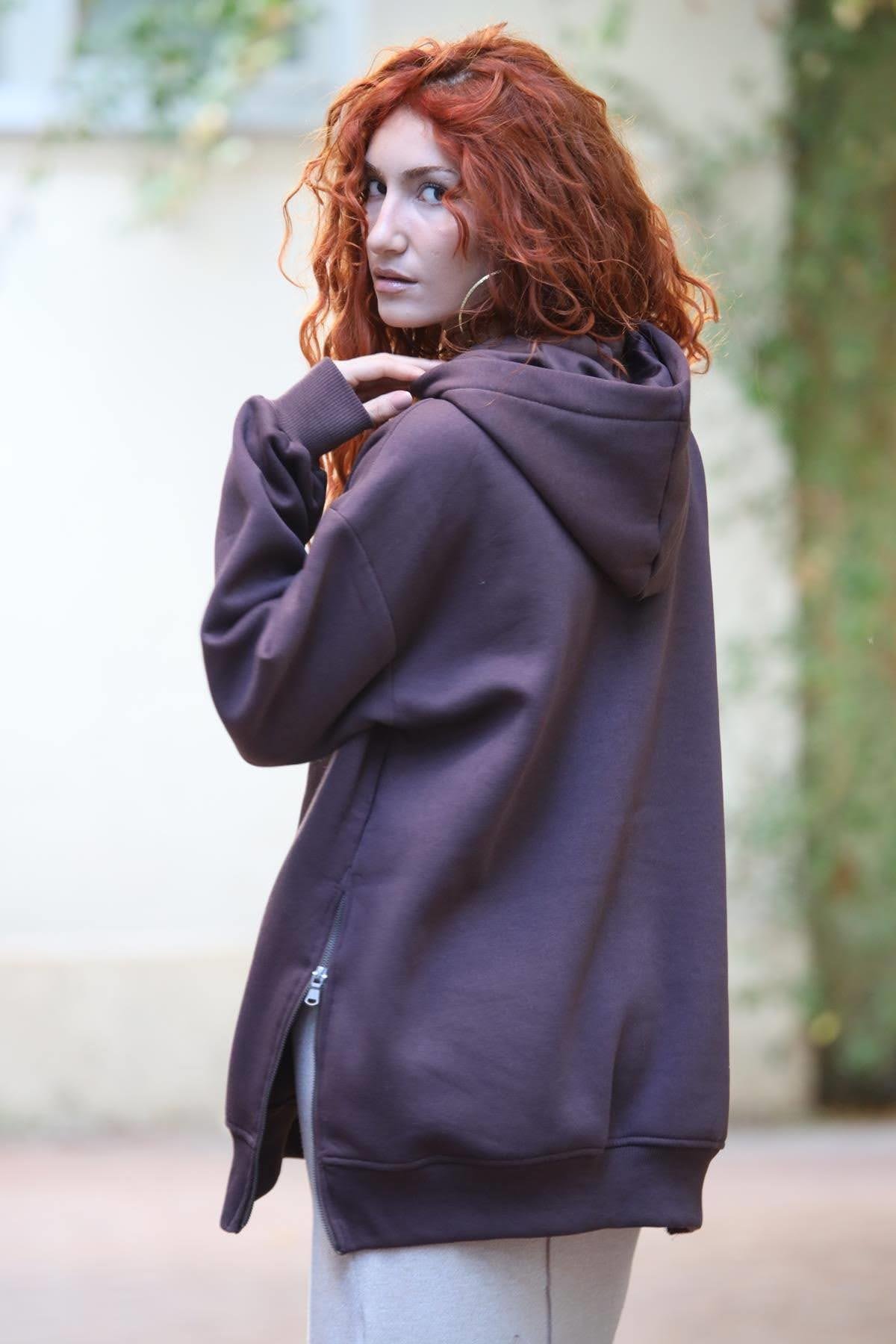 Kahverengi Kapüşonlu Kanguru Cepli Fermuar Detaylı Sweat