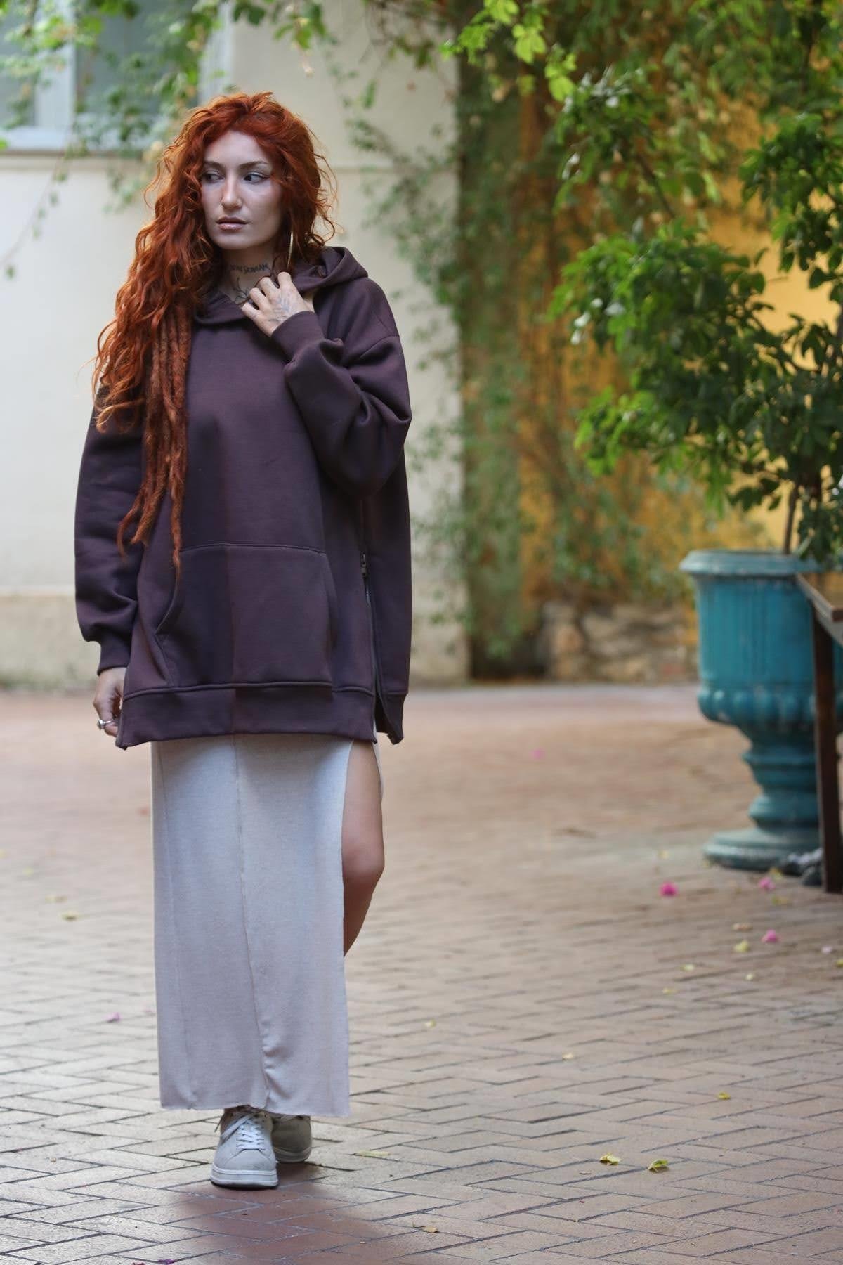 Kahverengi Kapüşonlu Kanguru Cepli Fermuar Detaylı Sweat