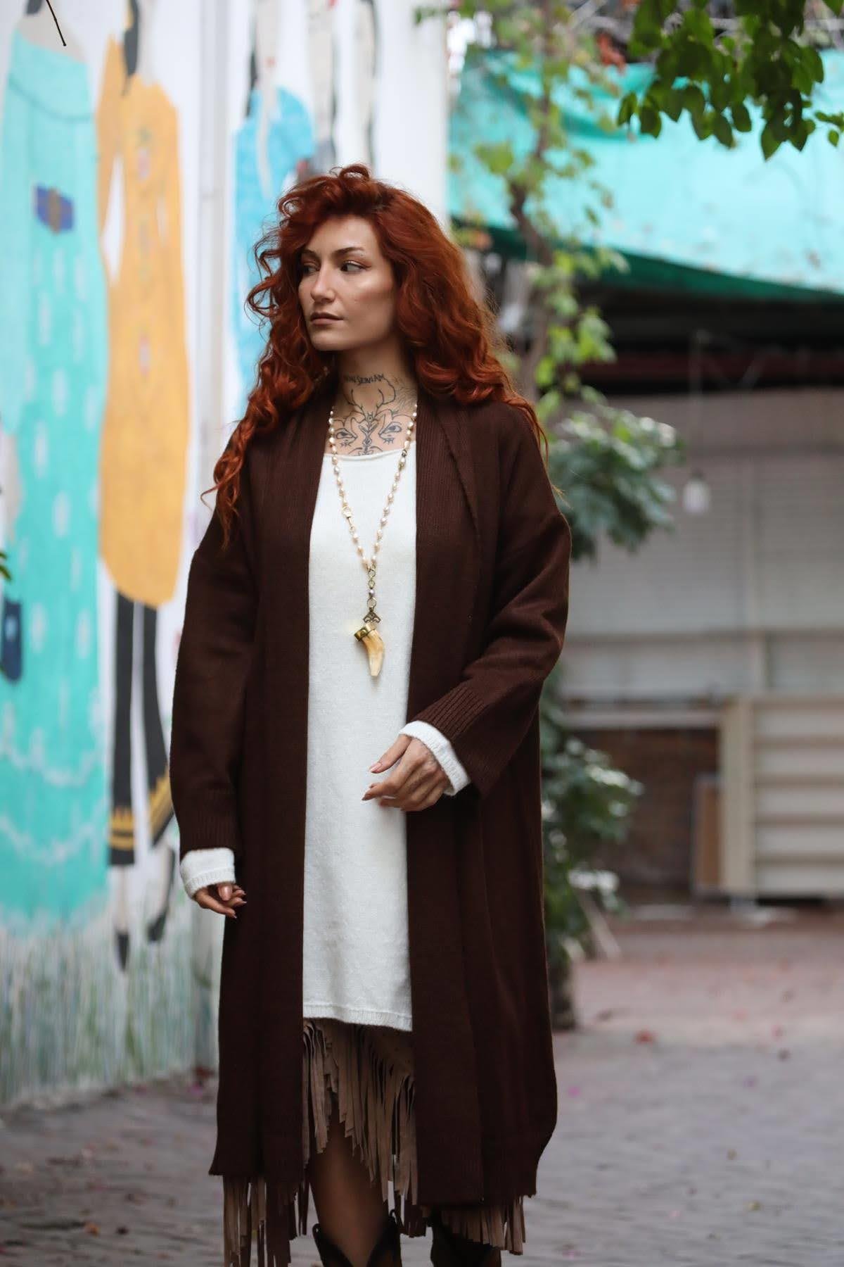Kahverengi Uzun Şal Yaka Hırka