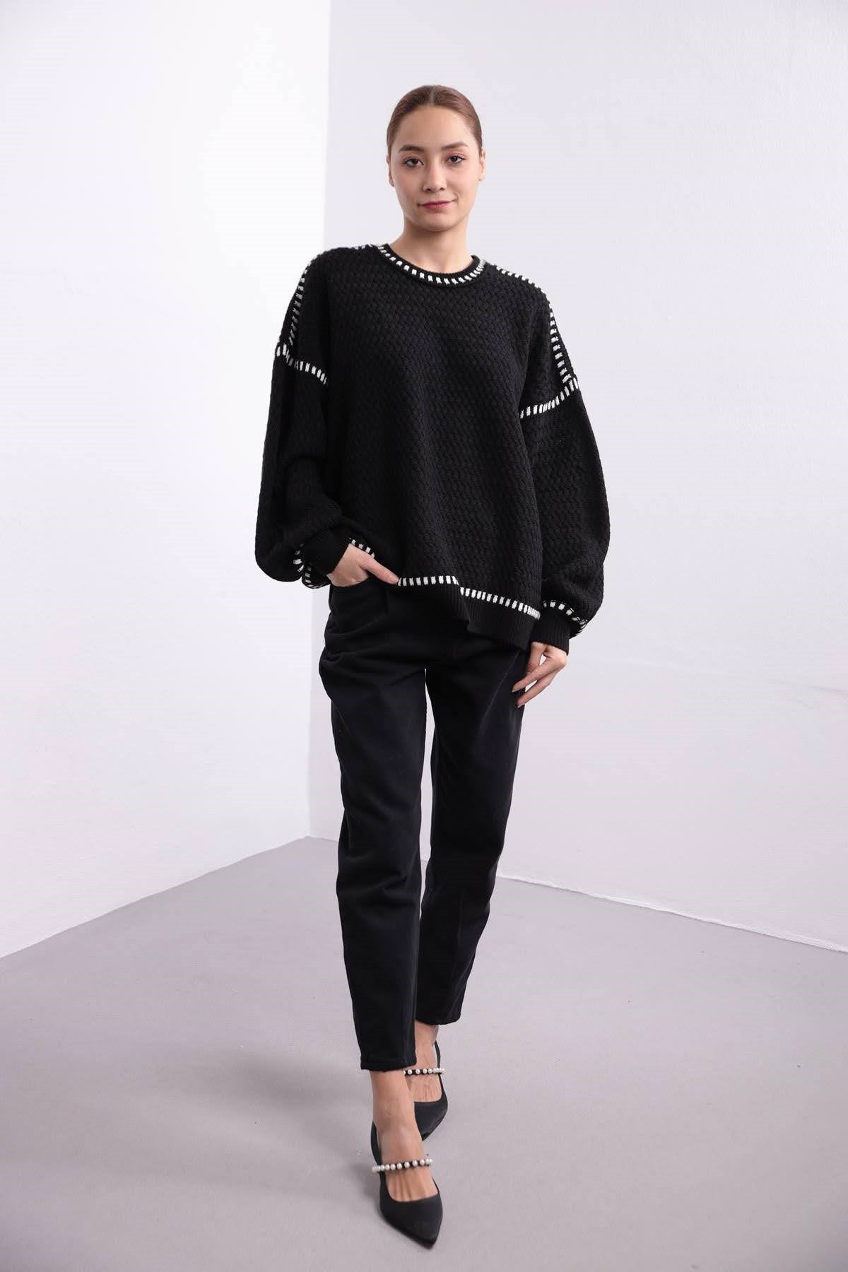 Siyah Desenli Oversize Kazak - Şaman Butik Siyah Desenli Oversize Kazak