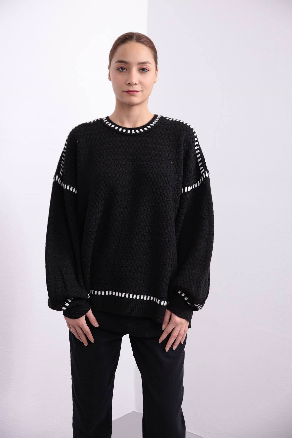 Siyah Desenli Oversize Kazak - Şaman Butik Siyah Desenli Oversize Kazak