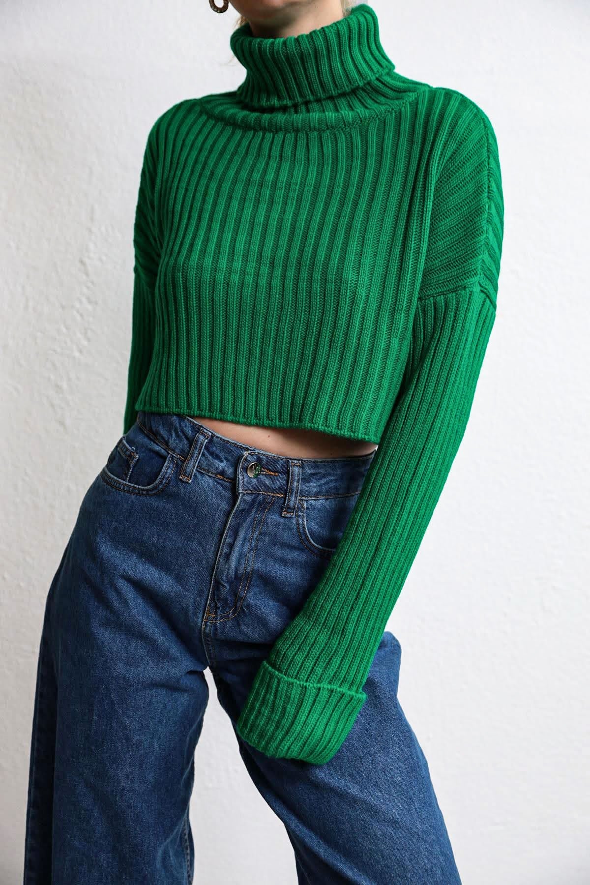  Yeşil Fitilli Balıkçı Crop