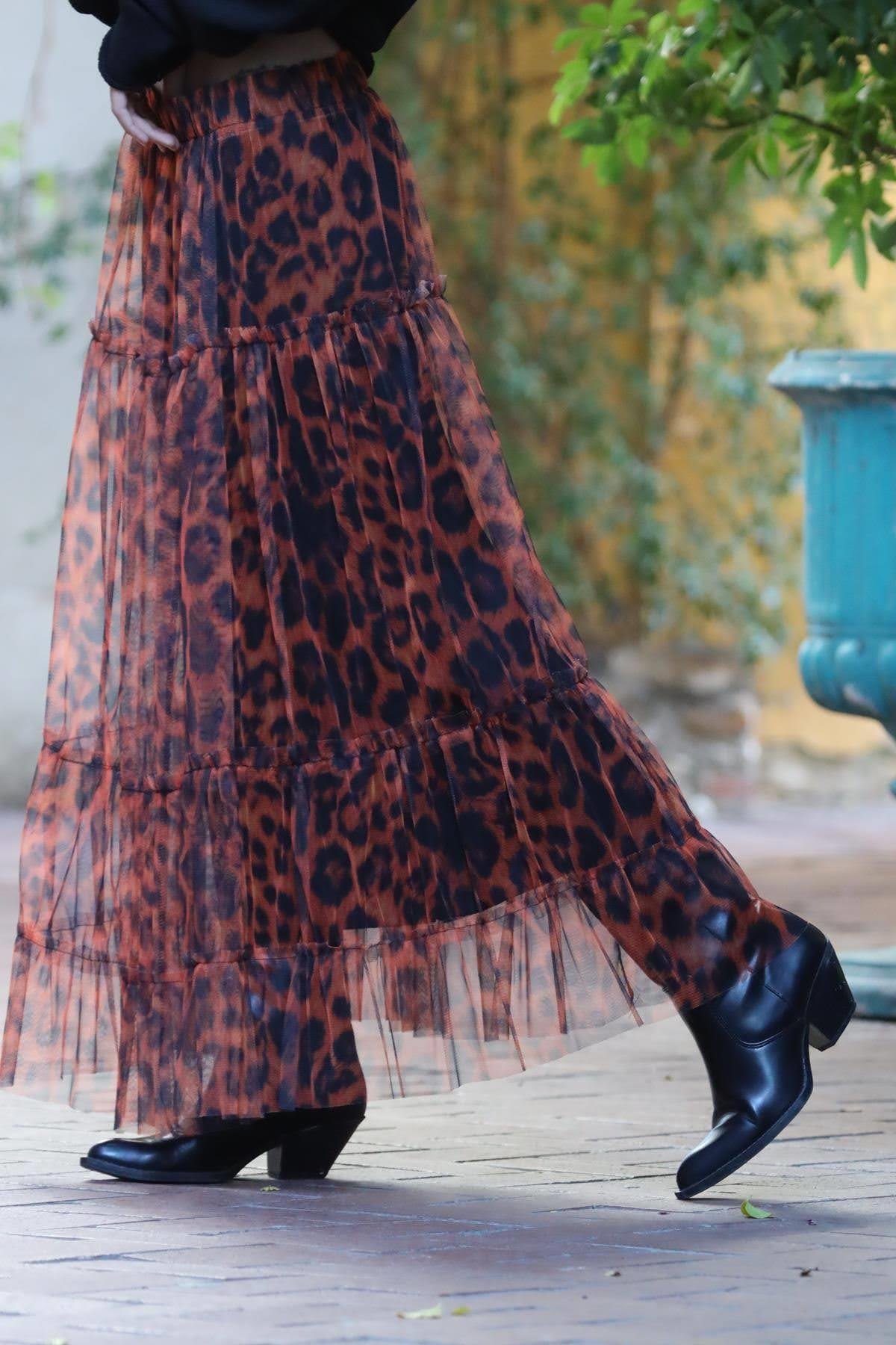 Kiremit Rengi Desenli Kat Kat Tül Etek