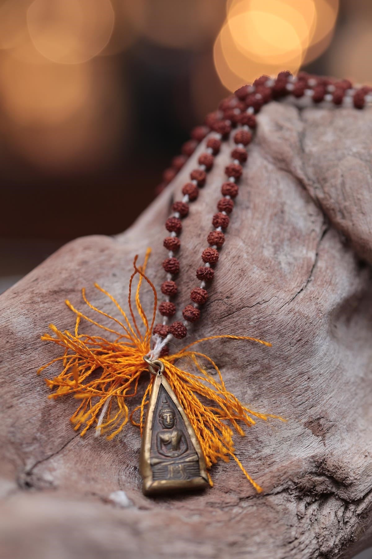 Rudraksha Antika Buda Detaylı Tasarım Kolye - Şaman Butik Rudraksha Antika Buda Detaylı Tasarım Kolye