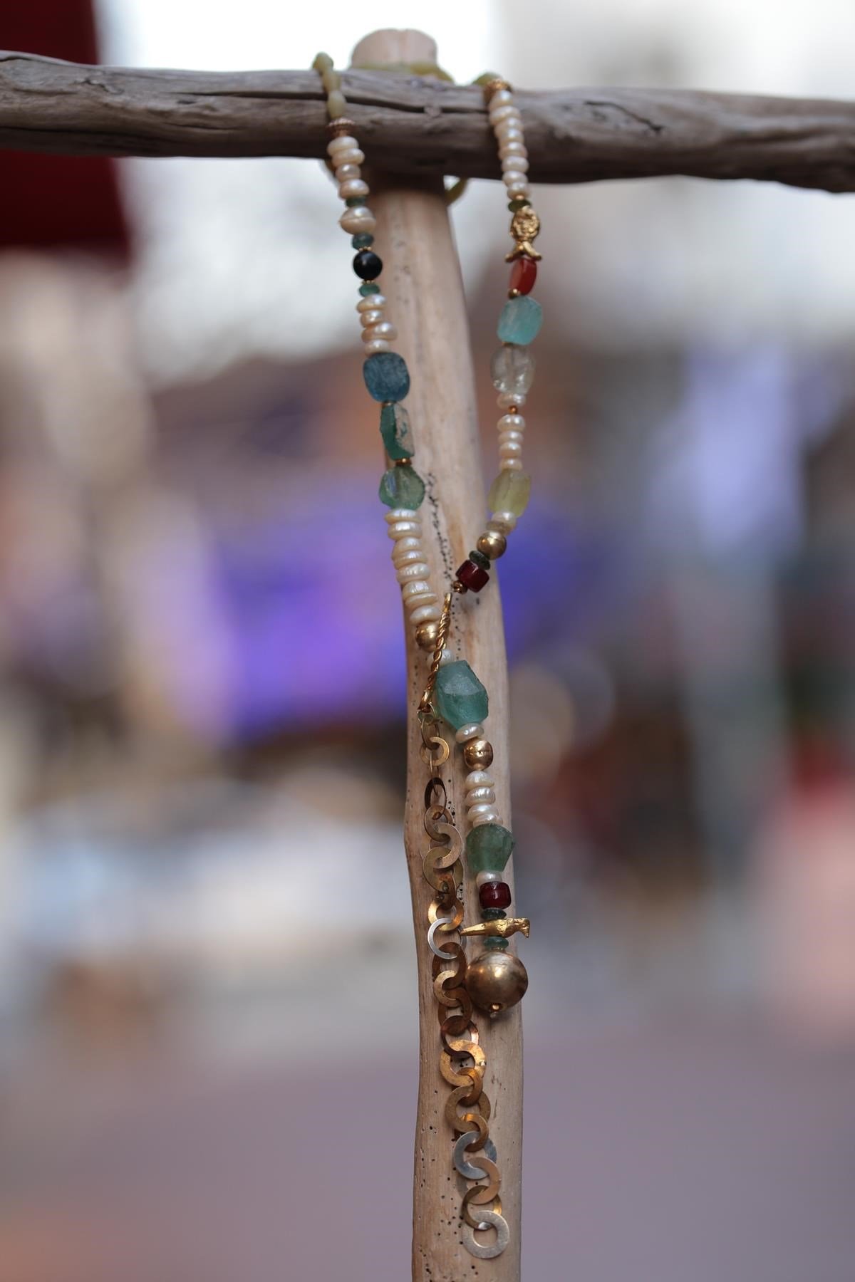 Su İncisi Ve Antika Cam Detaylı Tasarım Kravat Kolye - Şaman Butik Su İncisi Ve Antika Cam Detaylı Tasarım Kravat Kolye