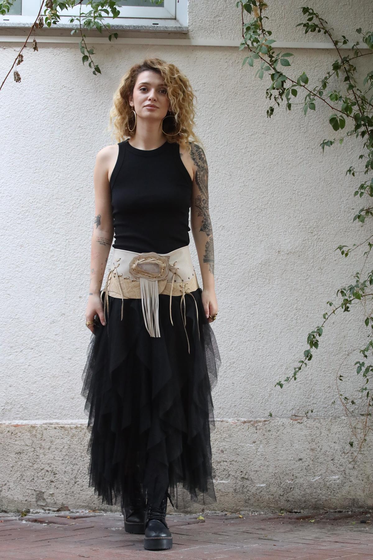 Krem Rengi Desenli Doğal Taşlı Deri Kemer