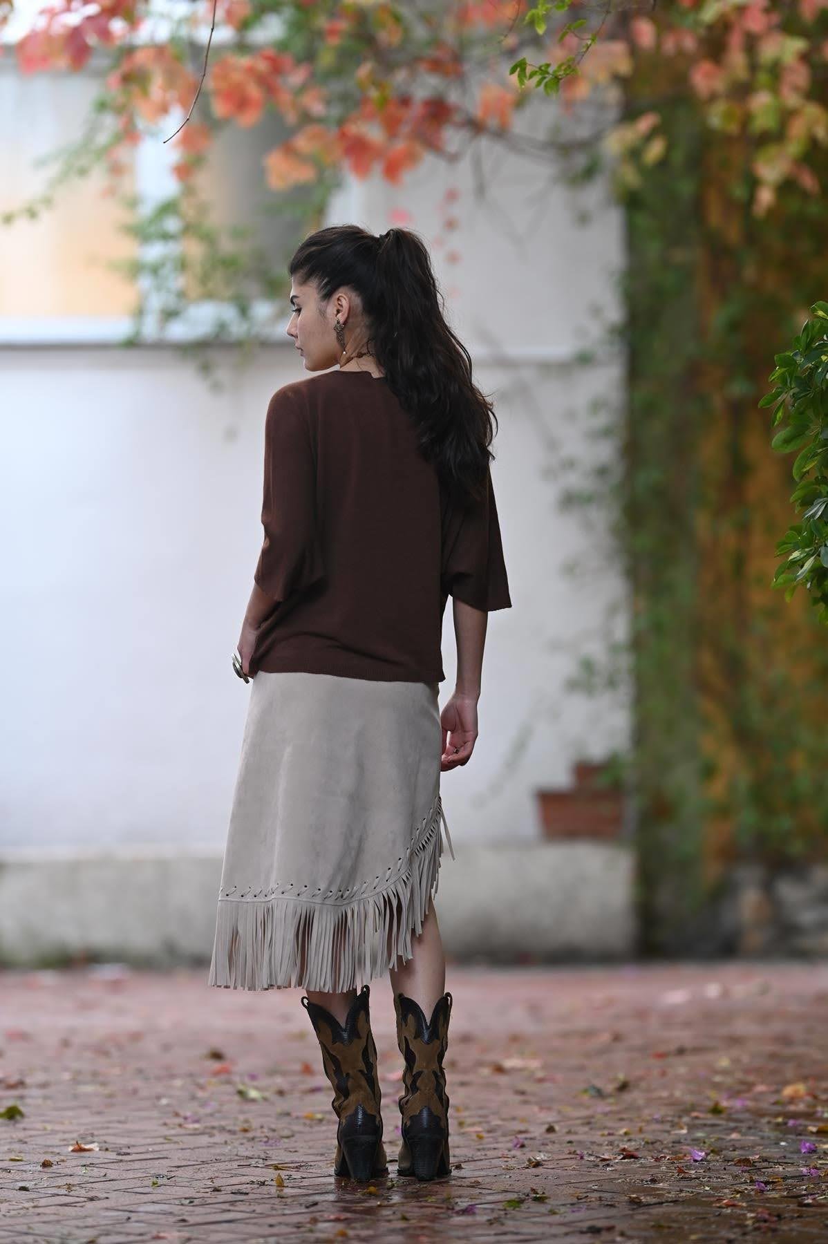 Krem Rengi Püsküllü Tasarım Kemerli Süet Anvelop Etek