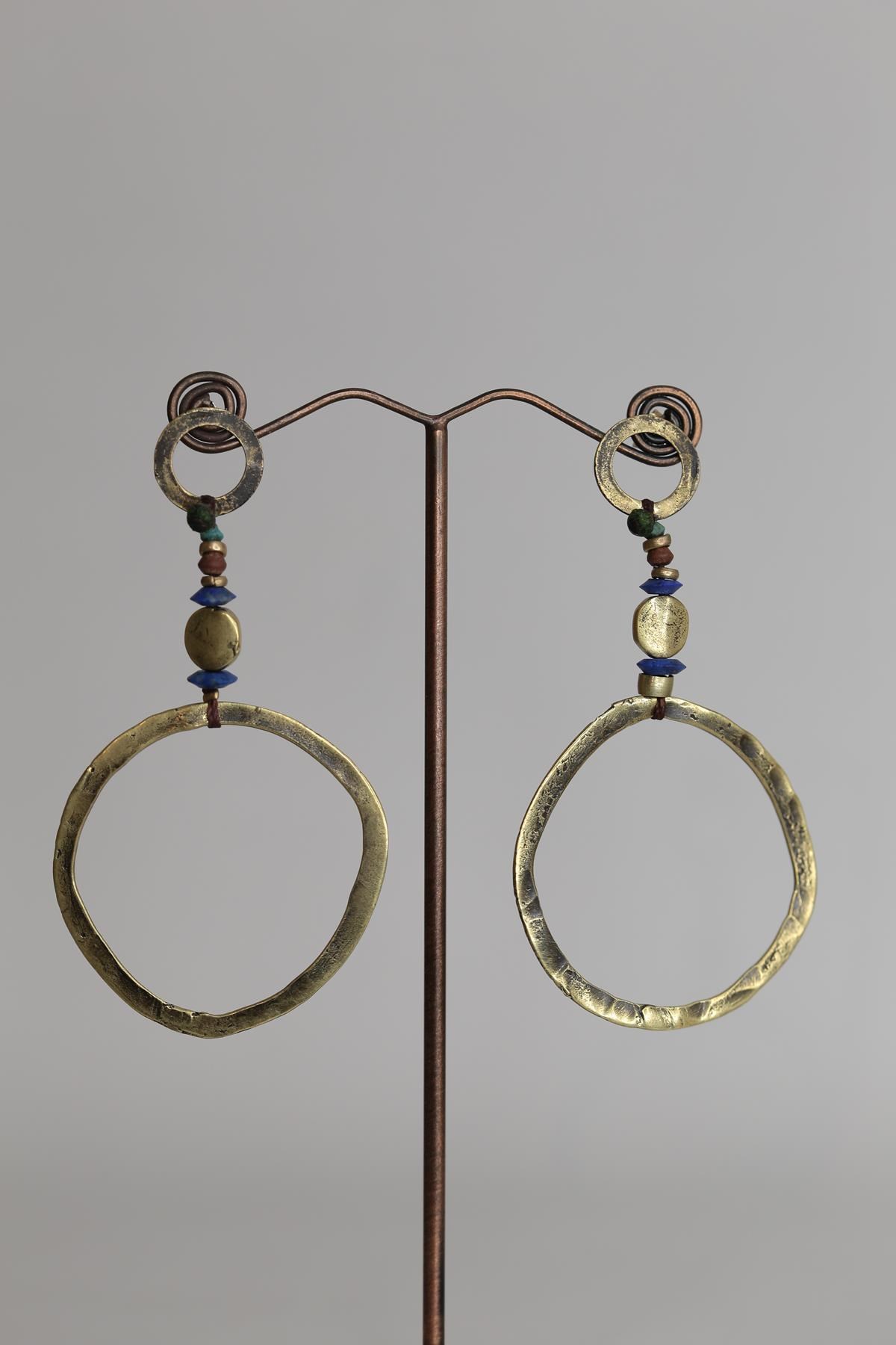 Halka Detaylı Sallantılı Bronz Lapis Tasarım Küpe - Şaman Butik Halka Detaylı Sallantılı Bronz Lapis Tasarım Küpe