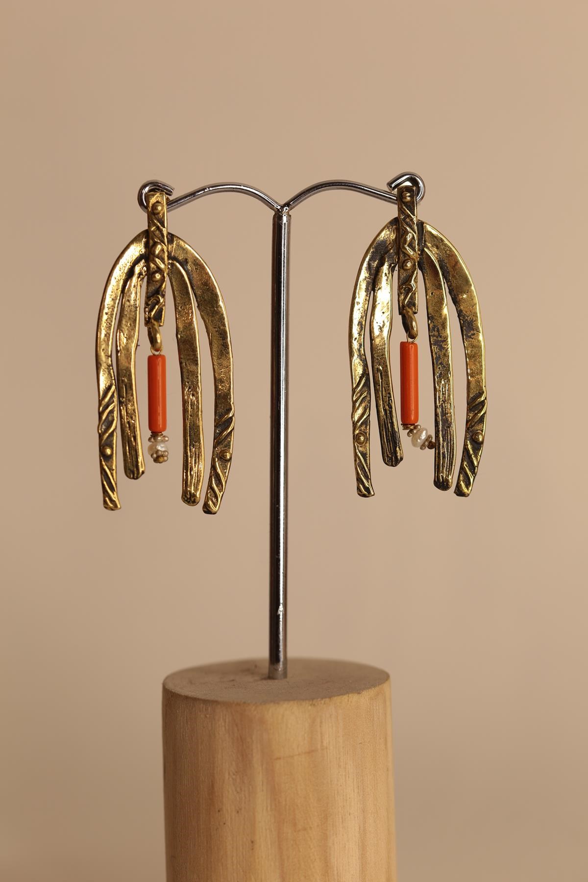 Mercan U Tasarım Bronz Küpe - Şaman Butik Mercan U Tasarım Bronz Küpe