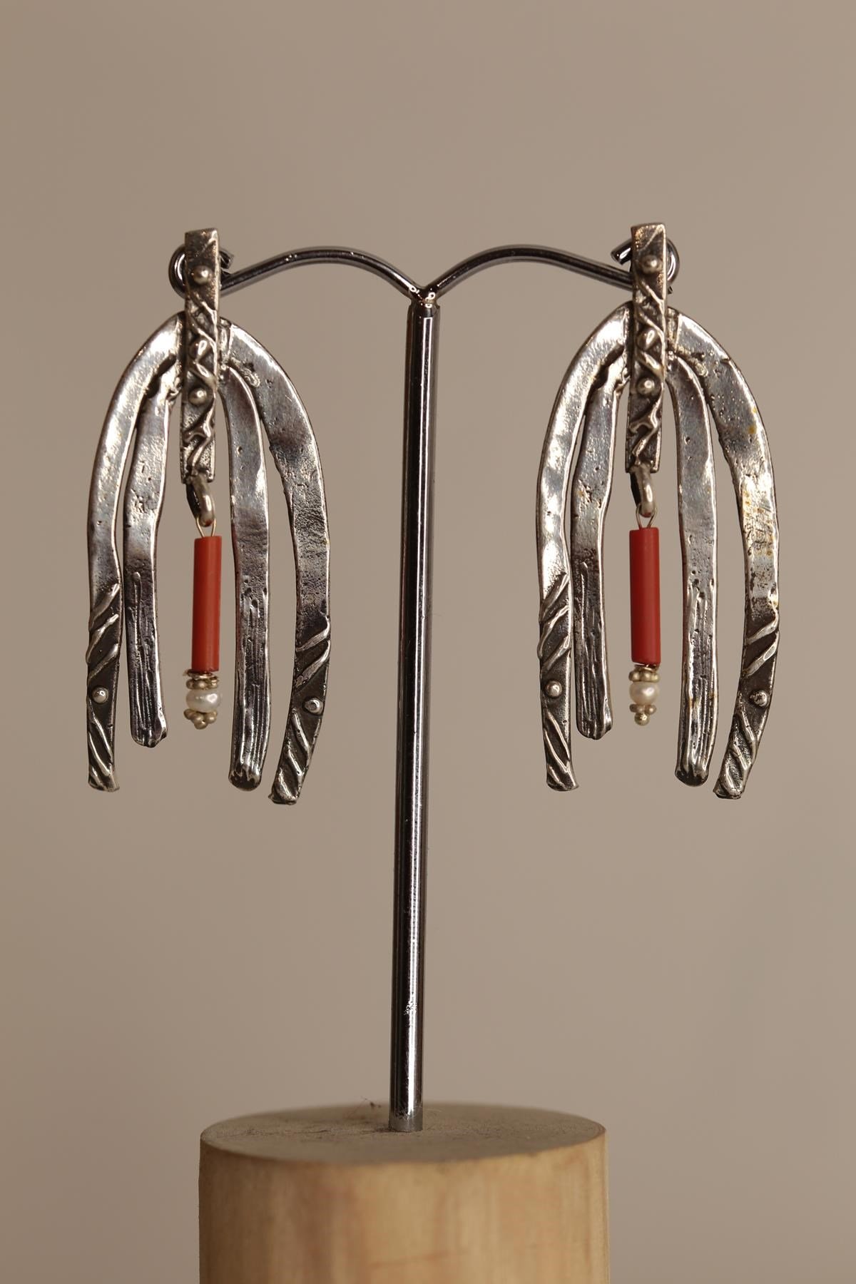 Mercan U Tasarım Gümüş Küpe - Şaman Butik Mercan U Tasarım Gümüş Küpe