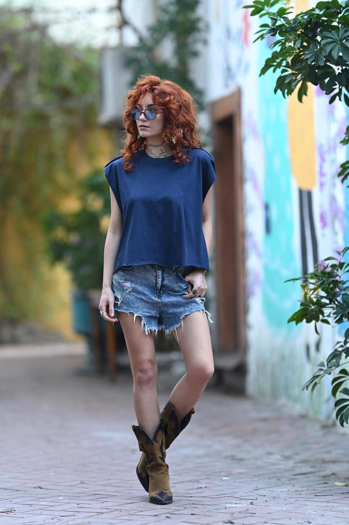 Lacivert Bisiklet Yaka Pat Detaylı Salaş Tshirt