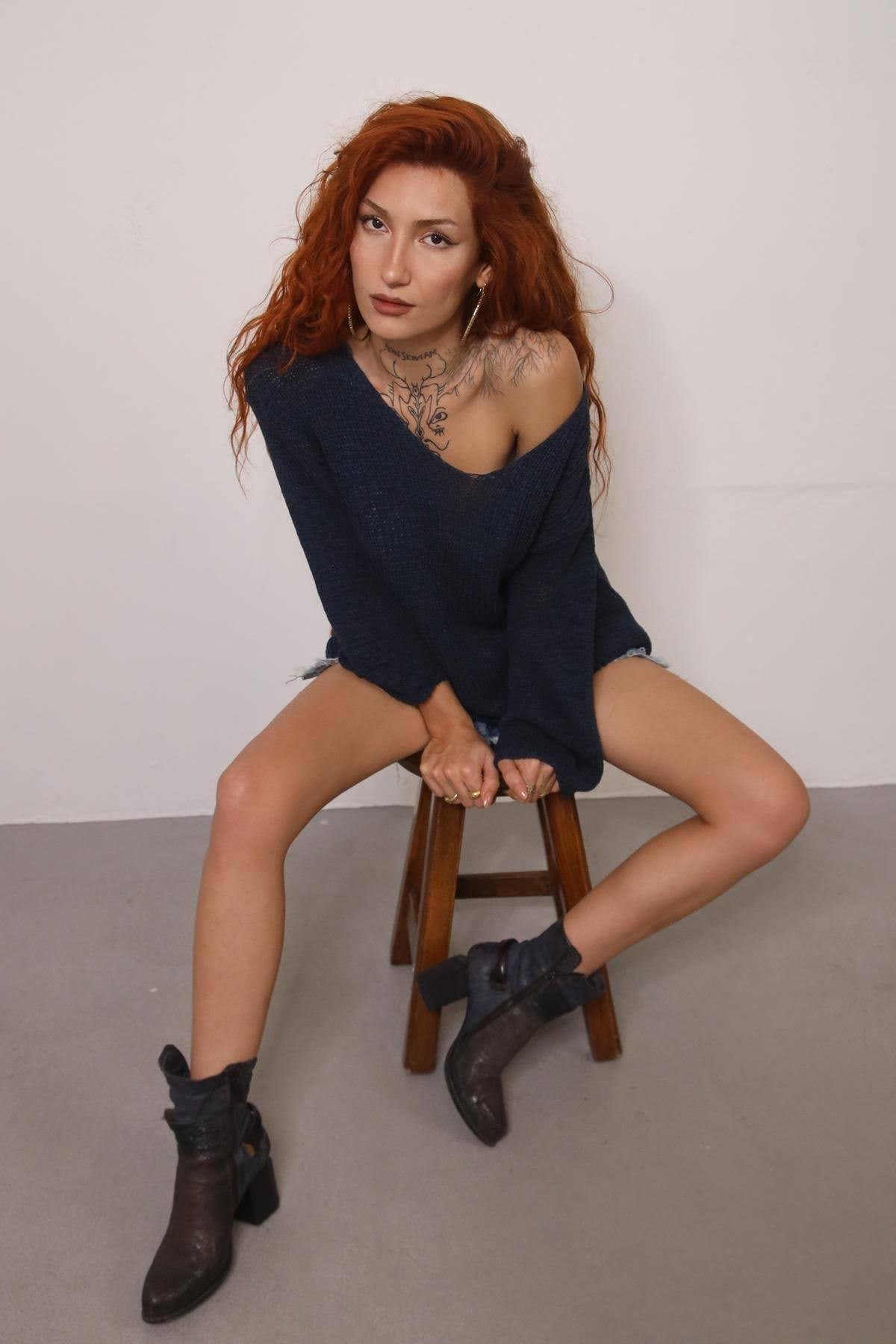 Lacivert V Yaka Uzun Kollu Merserize