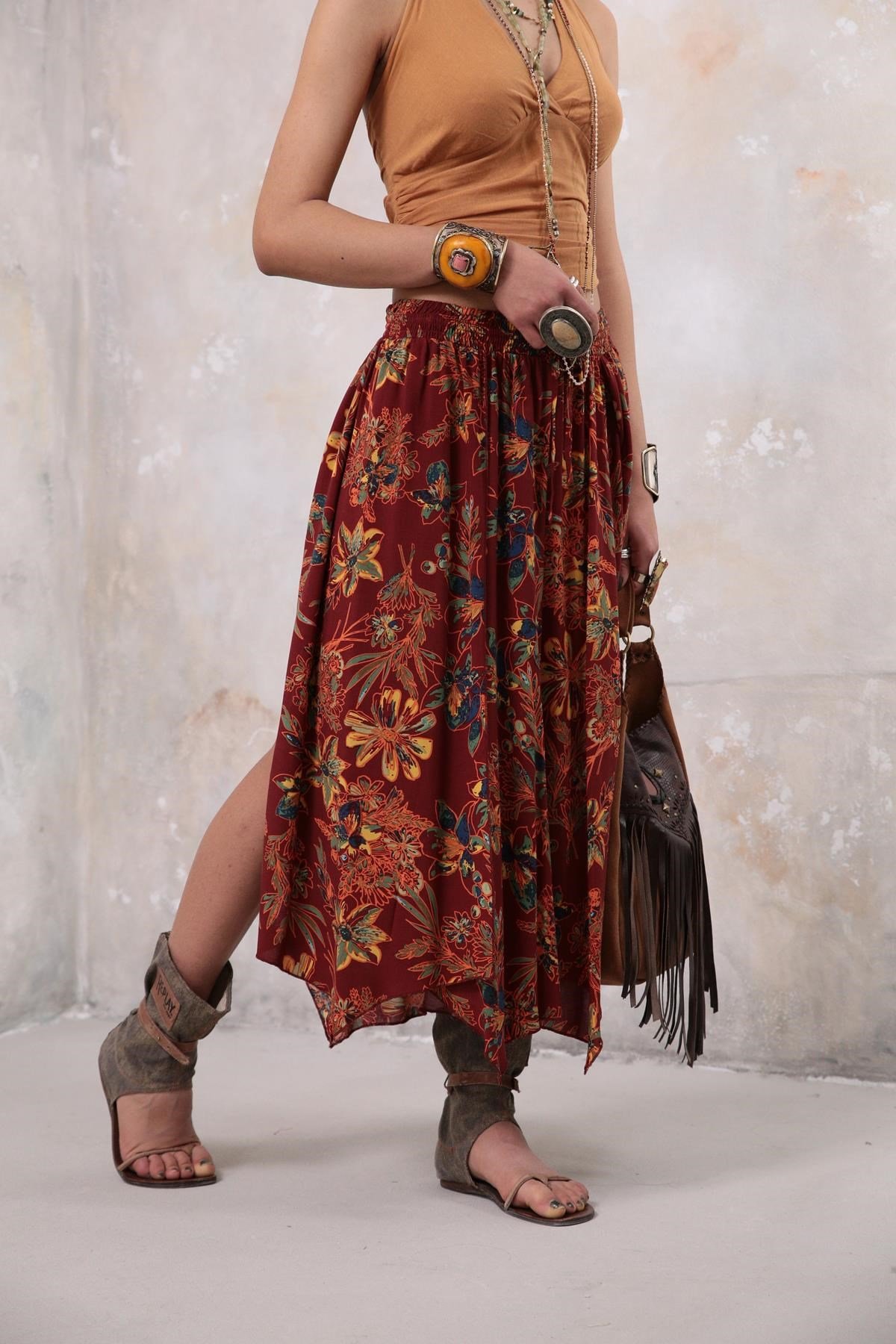 Saman Butik | Shop Online Brick Color Floral Short Trouser with Elasticated Waist