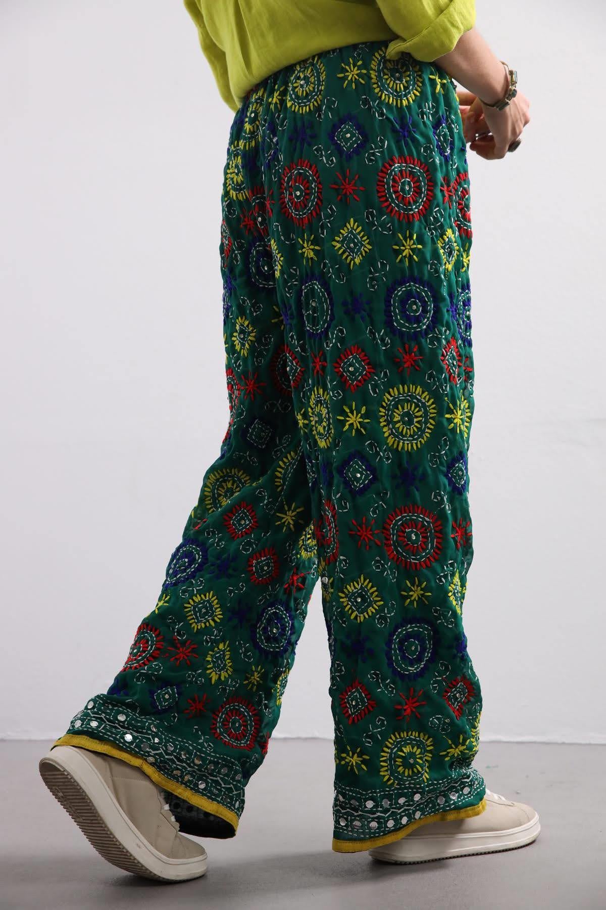 Zümrüt Yeşili İşlemeli Bohem Pantolon - Şaman Butik Zümrüt Yeşili İşlemeli Bohem Pantolon