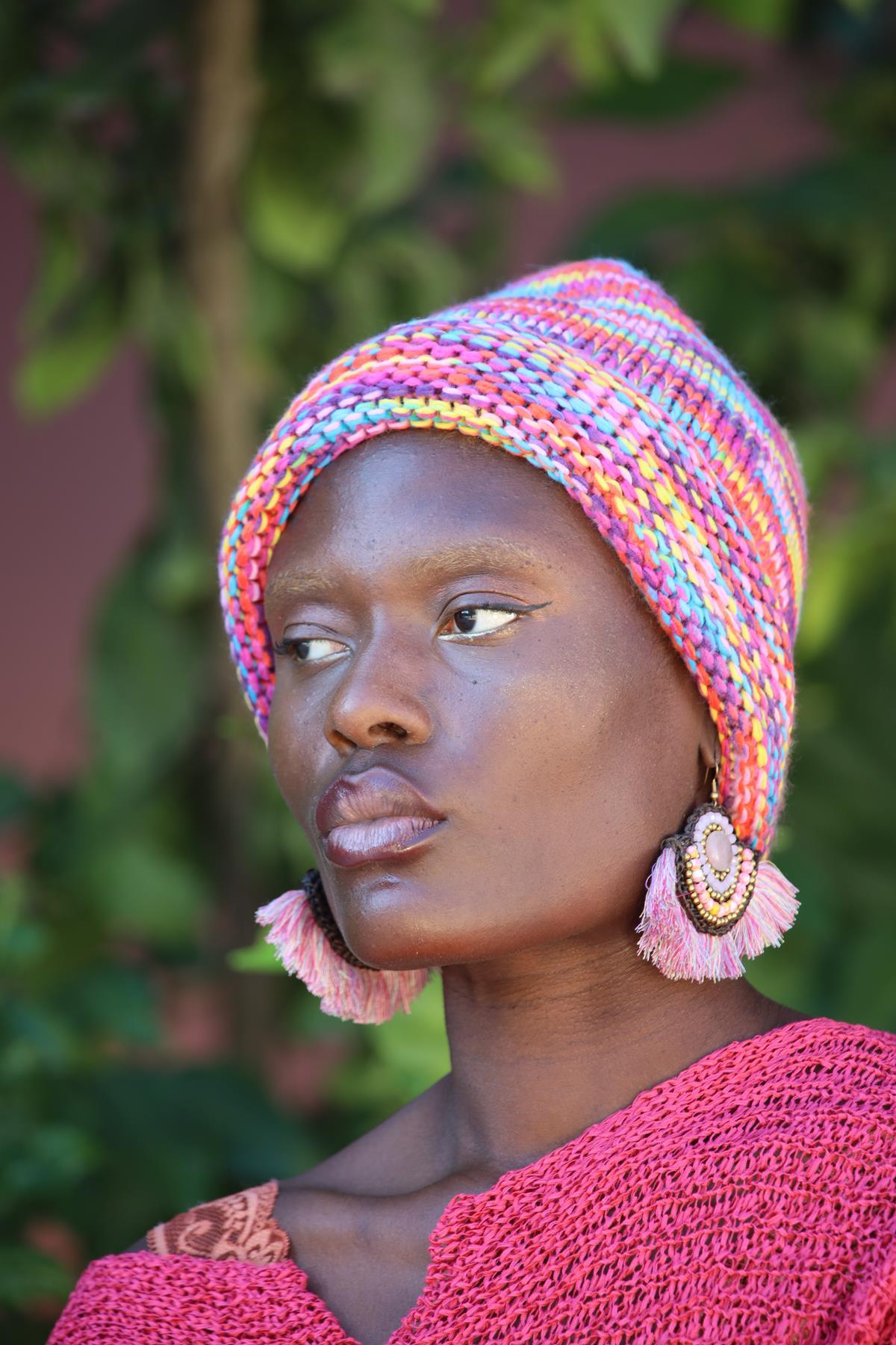 Pembe Batik Desenli Örgü Bere