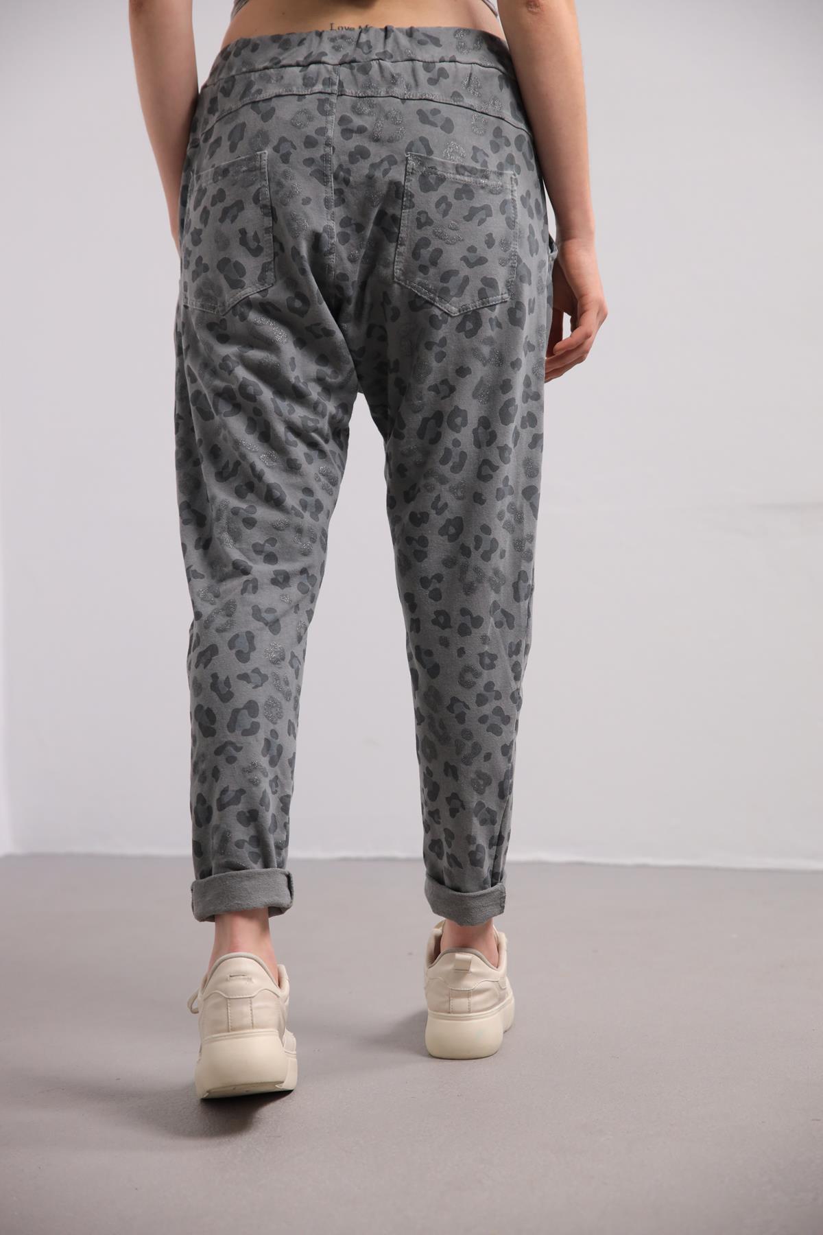 Gri Leopar Desenli Önü Dikişli Şalvar - Şaman Butik Gri Leopar Desenli Önü Dikişli Şalvar