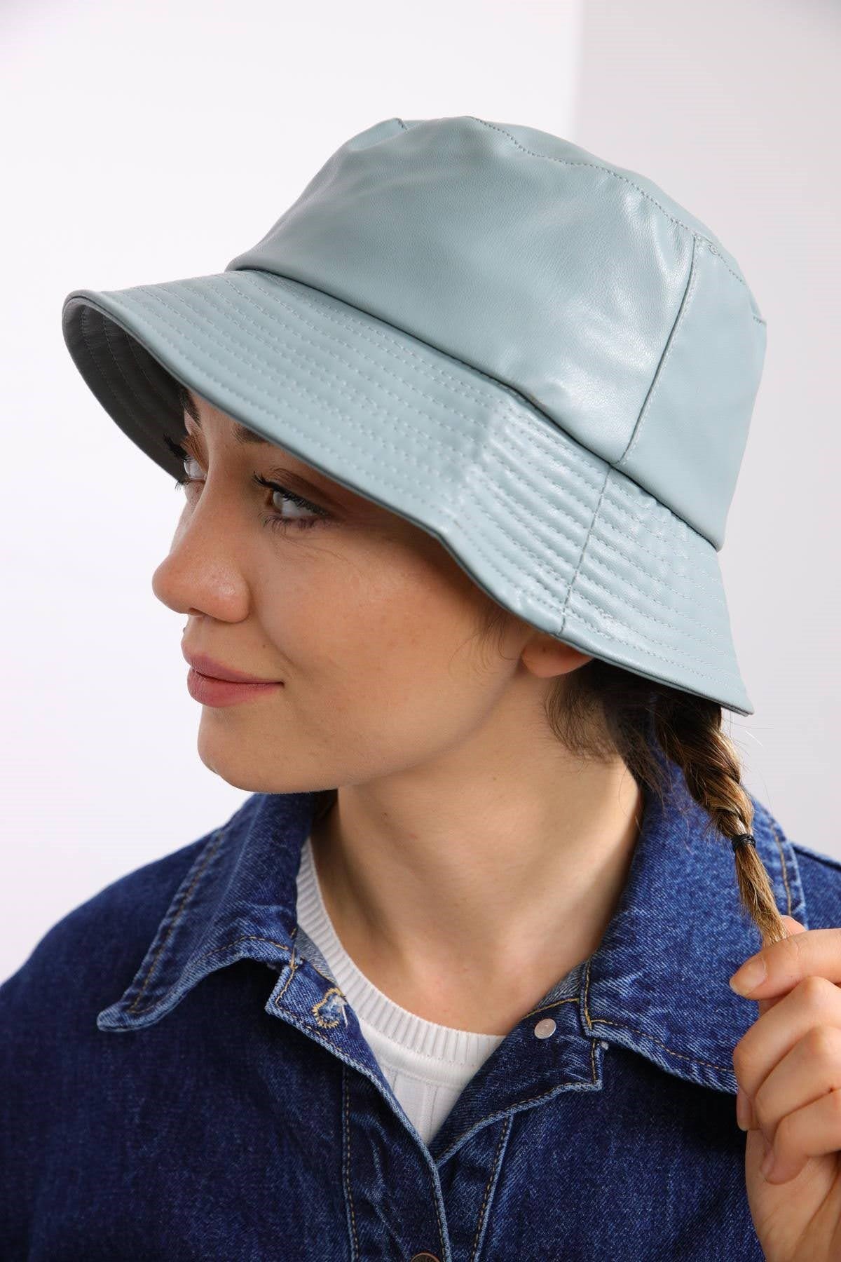  Mint Yeşili Deri Bucket Şapka