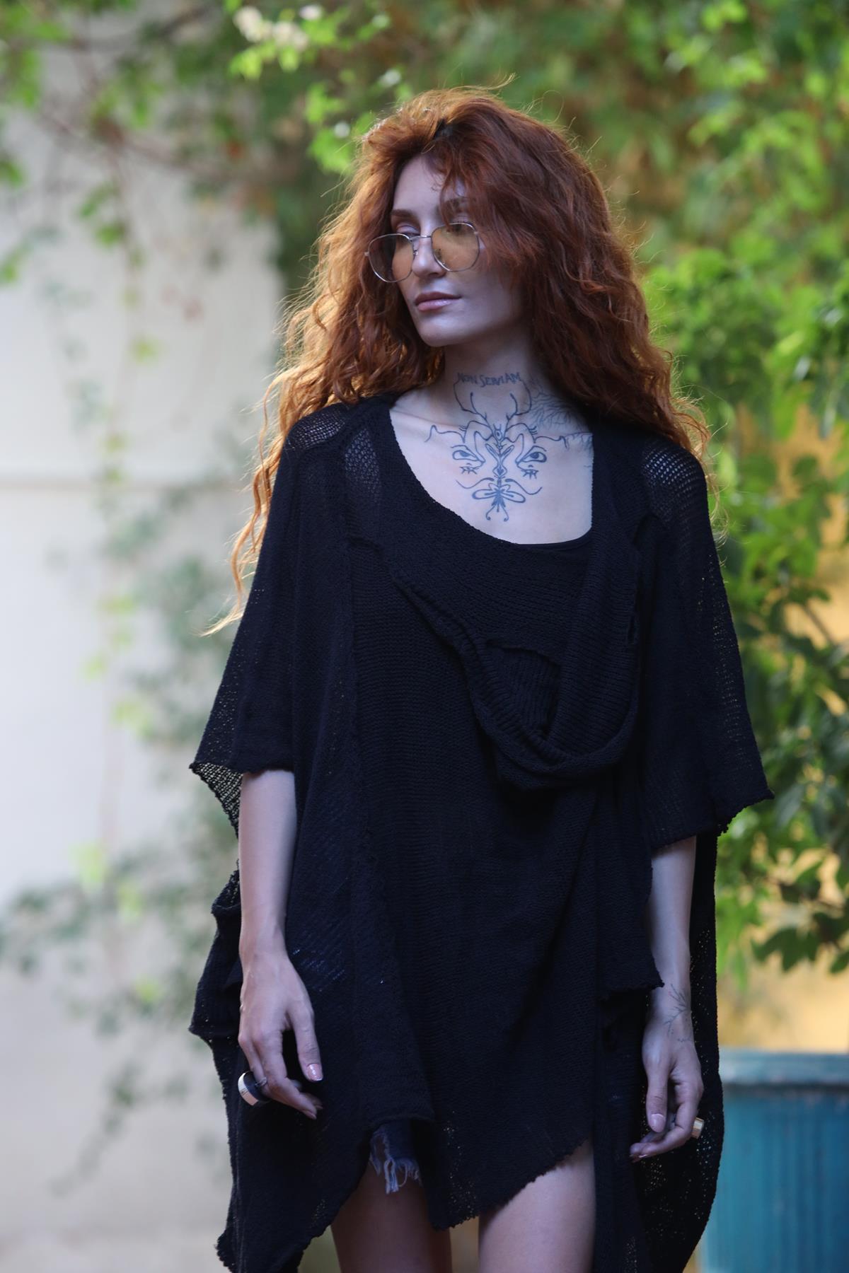 Siyah Asimetrik Kesim Salaş Tunik