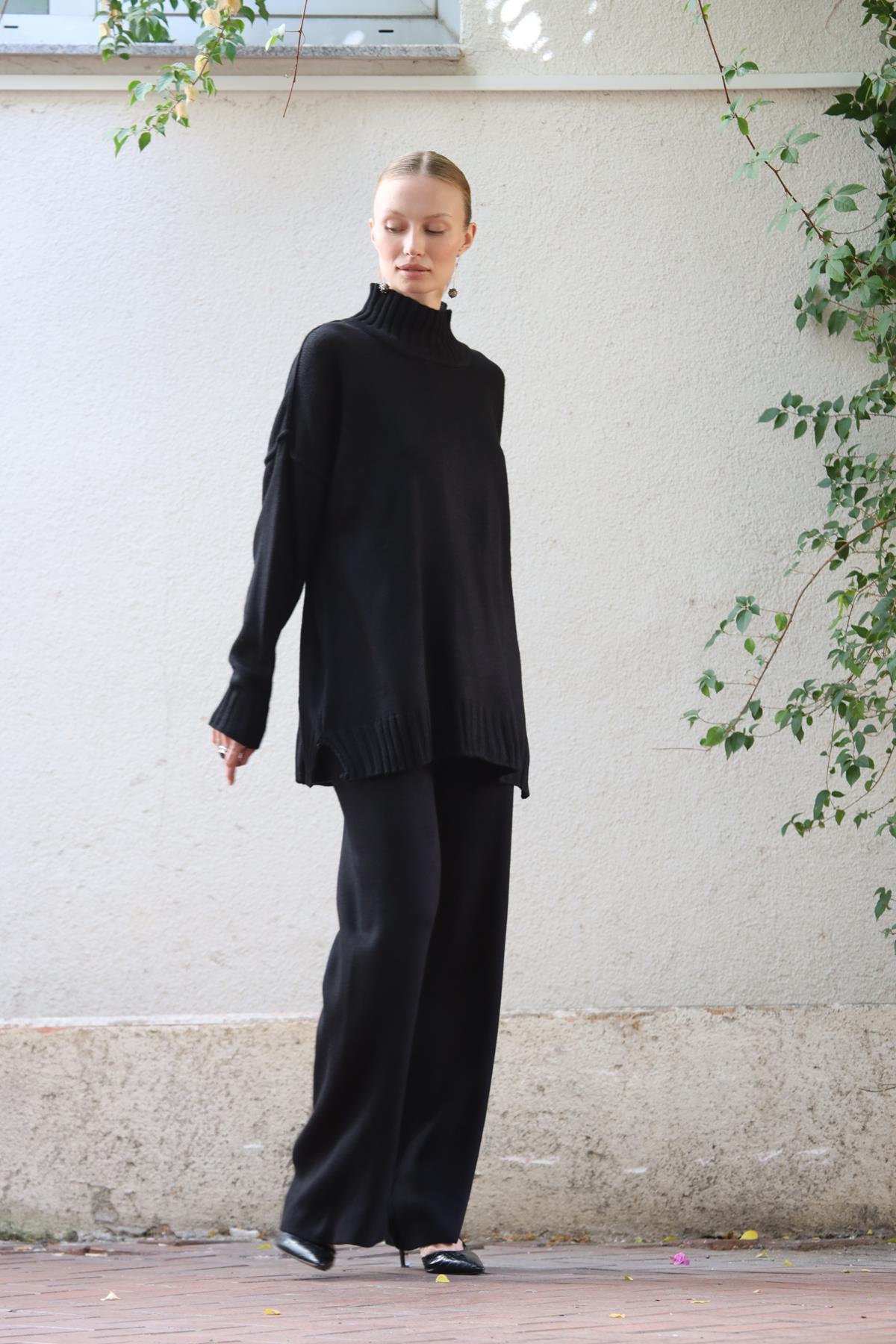 Siyah Balıkçı Yaka Kazak ve Triko Pantolon Takım