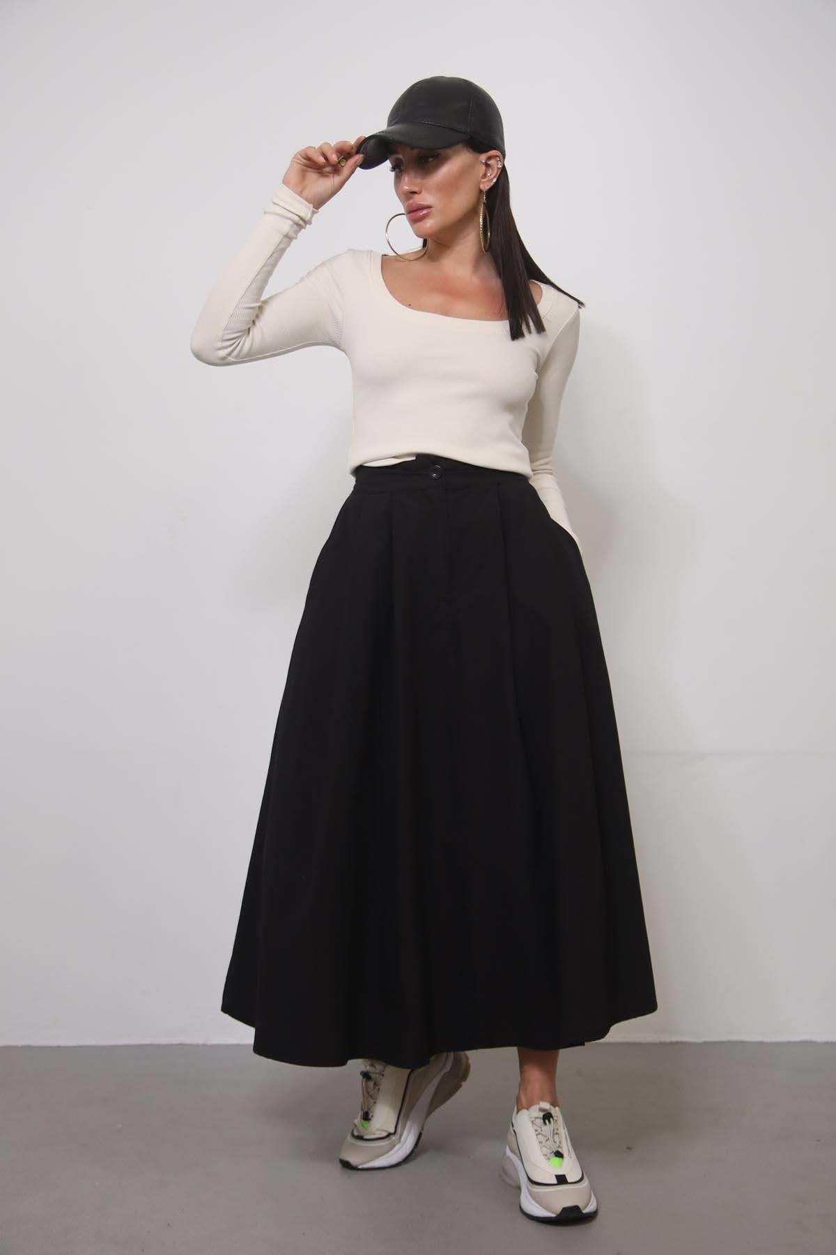 Siyah Beli Yarım Lastikli Fermuarlı Kloş Etek