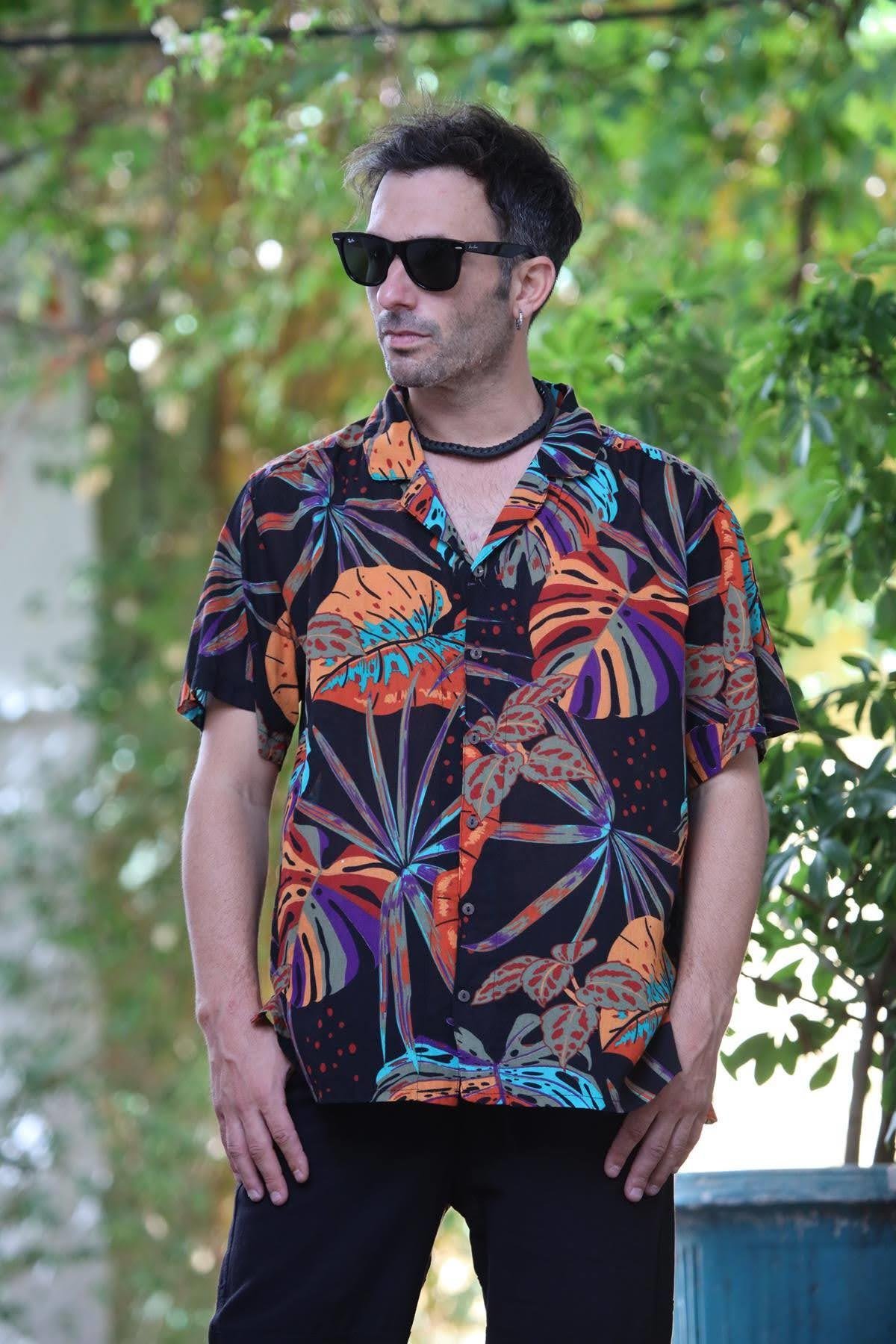 Siyah Desenli Avatar Gömlek