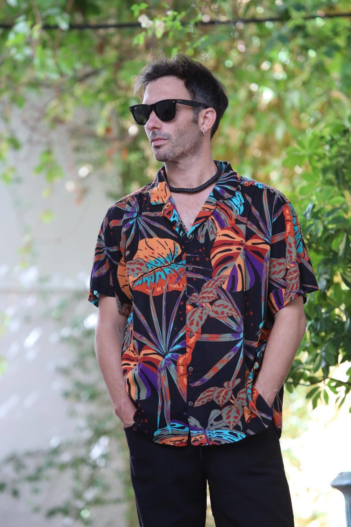 Siyah Desenli Avatar Gömlek