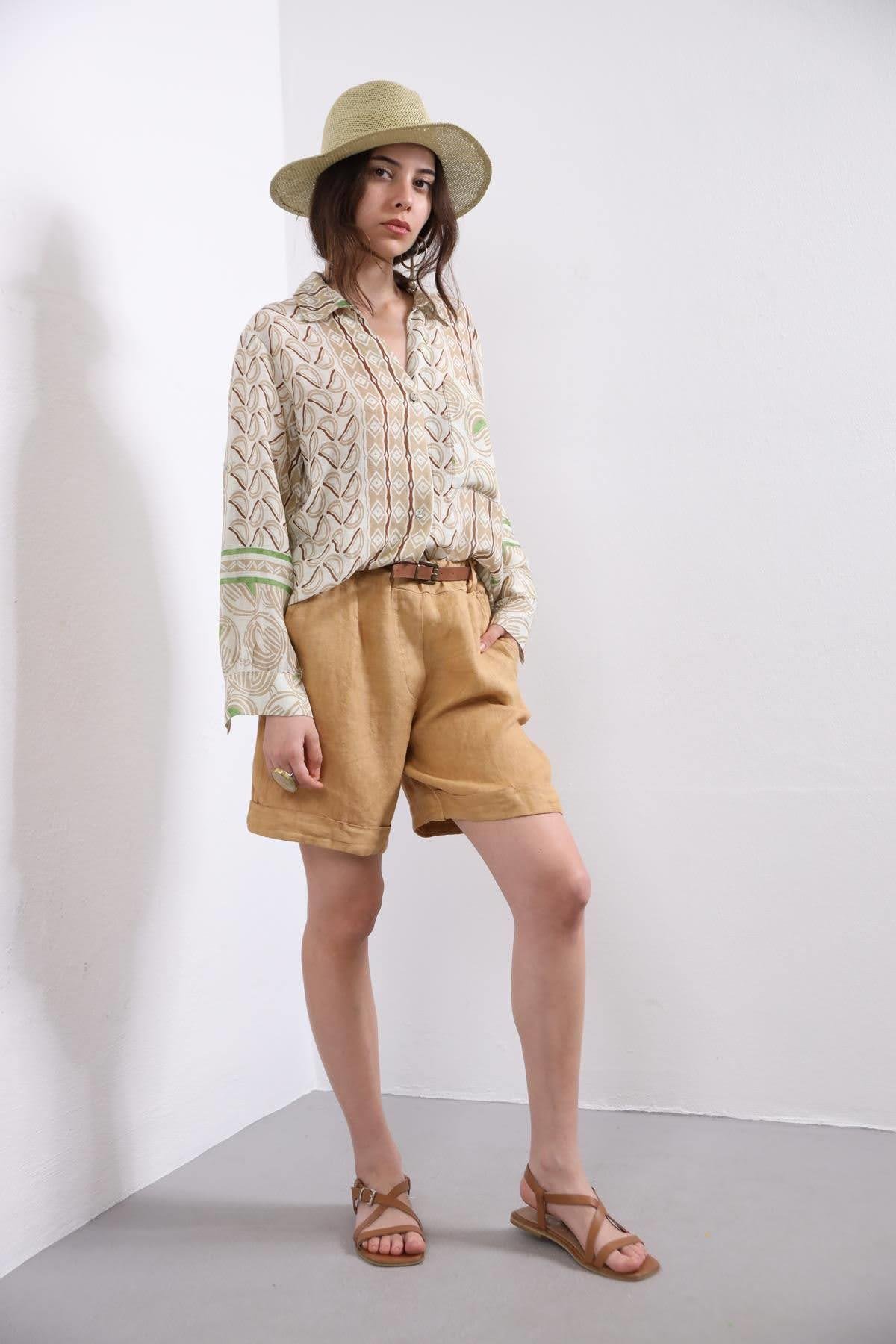  Camel Rengi Keten Şort