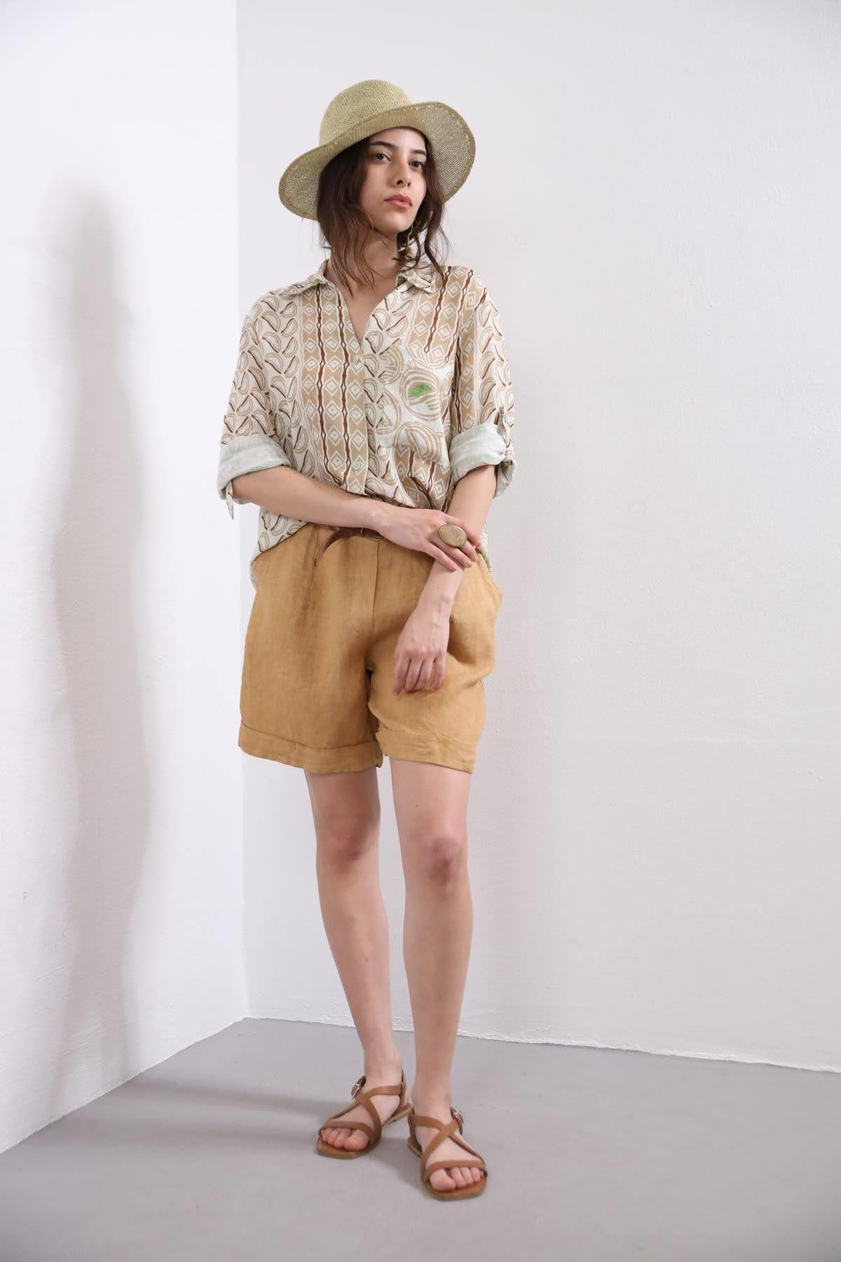  Camel Rengi Keten Şort