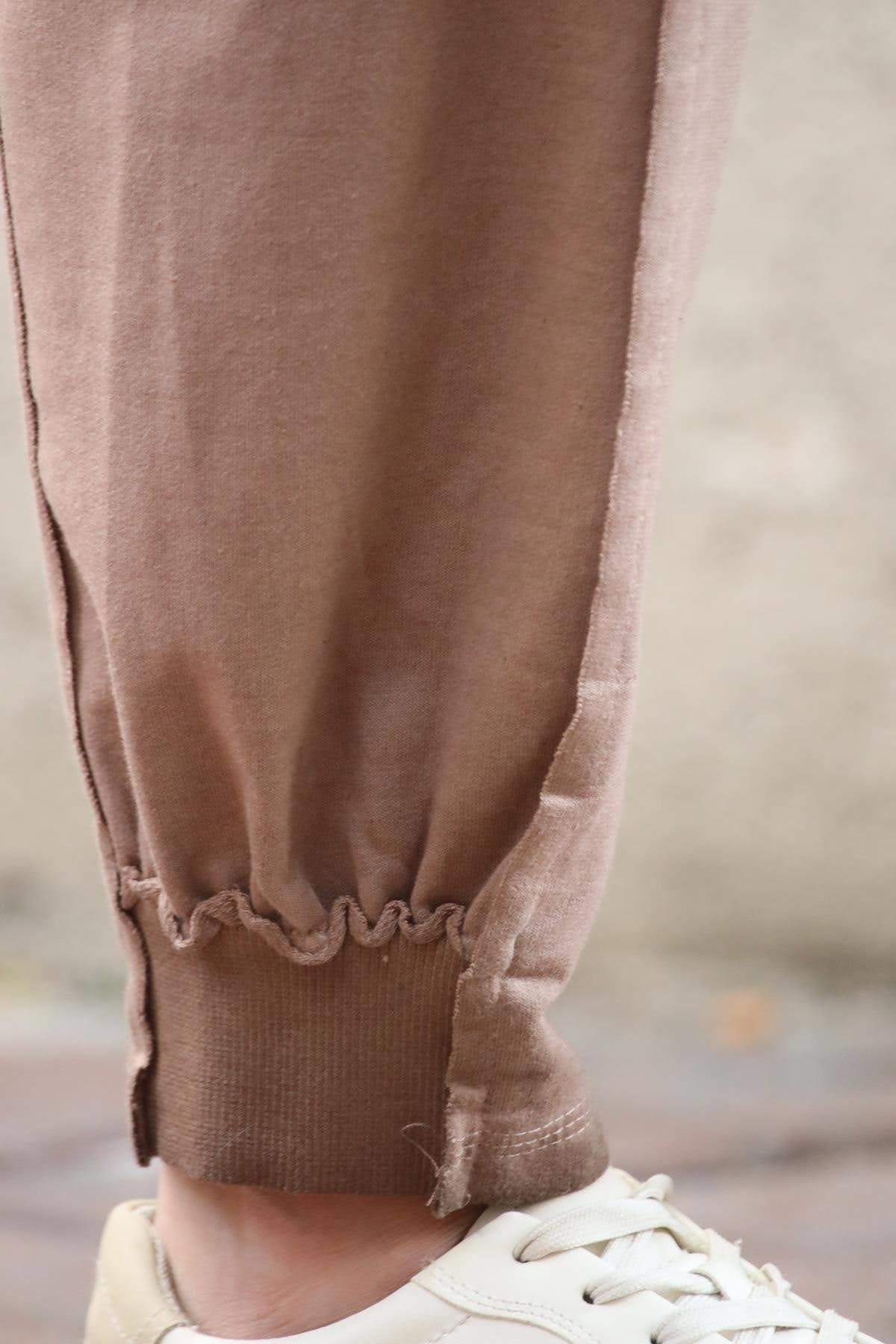 Sütlü Kahve Dizi Çimalı Yağ Yıkama Pantolon