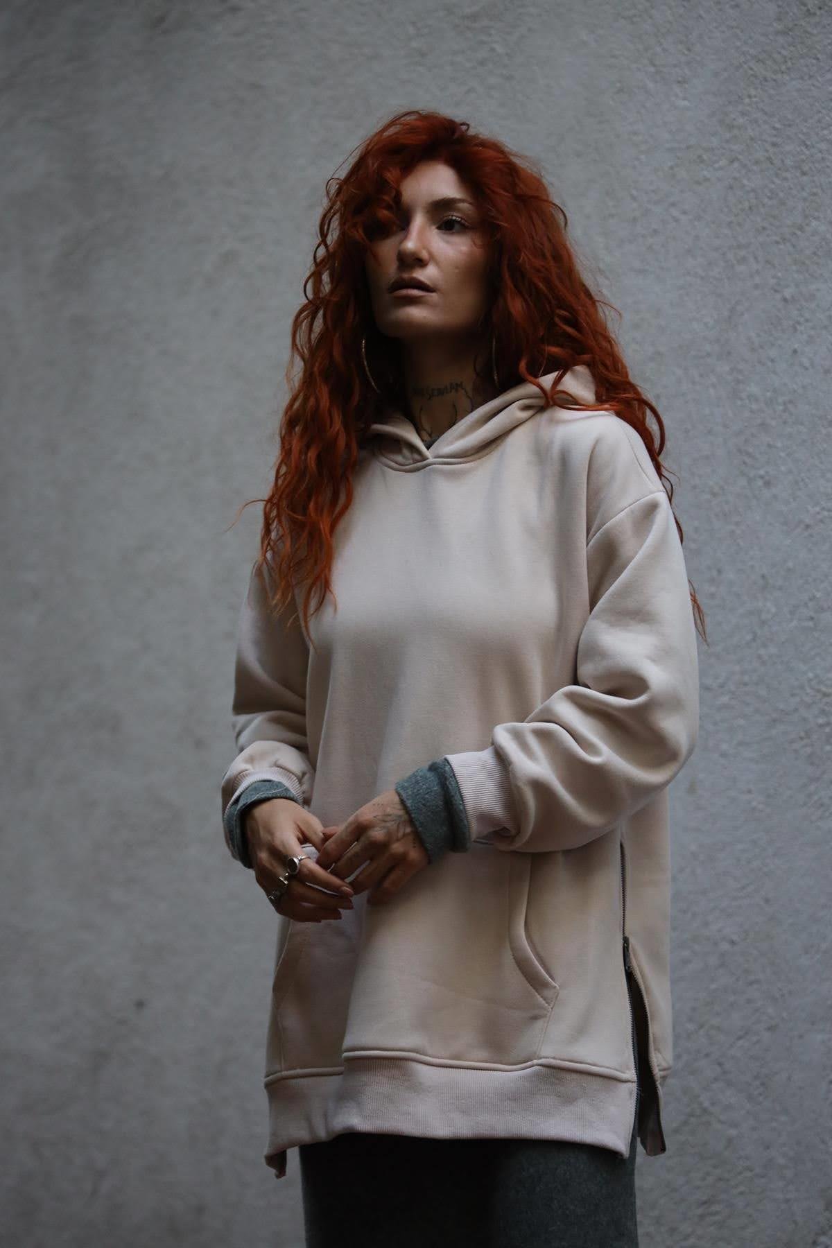 Sütlü Kahve Kapüşonlu Kanguru Cepli Fermuar Detaylı Sweat