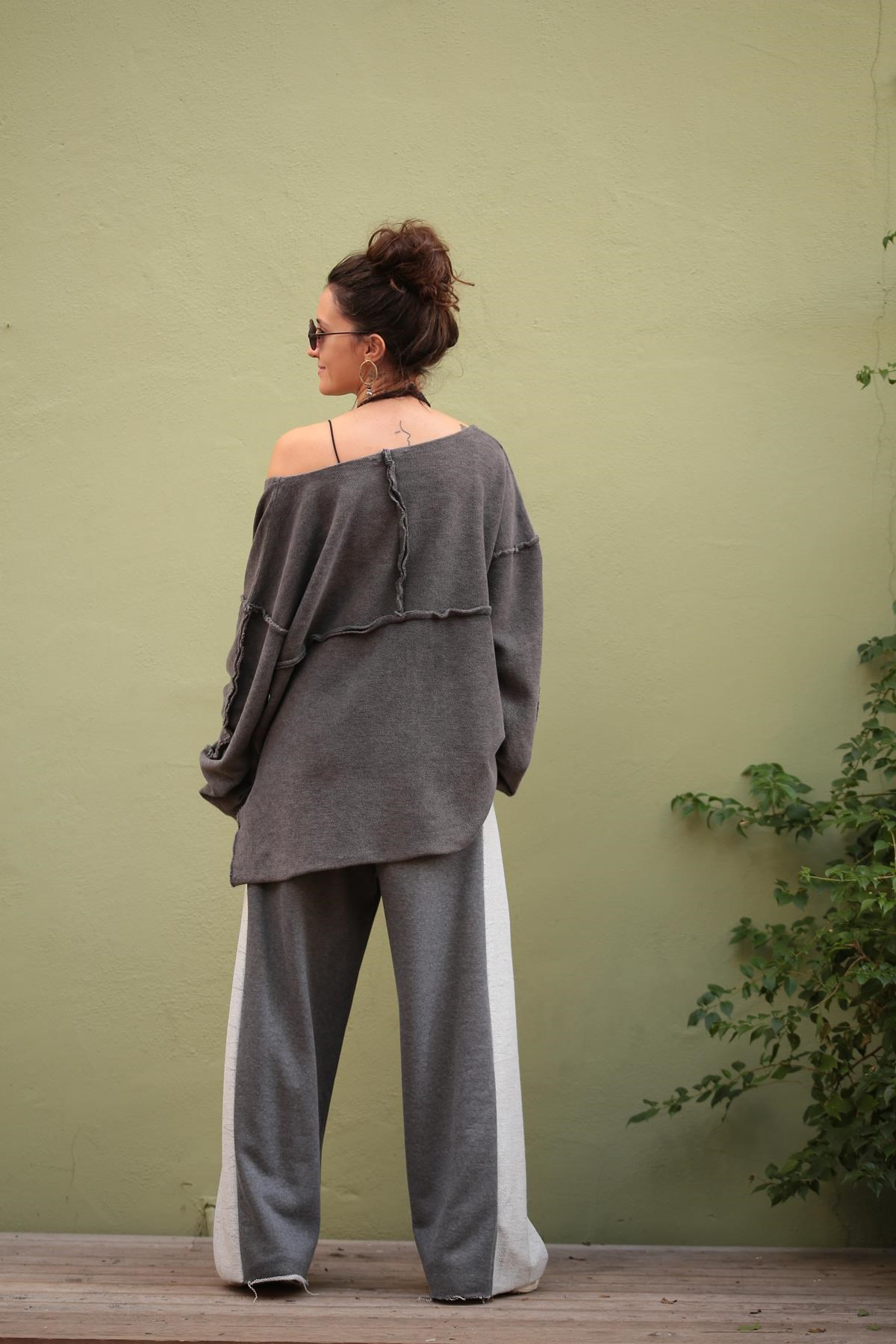  Antrasit Dikiş Detaylı Yırtmaçlı Ters Sweat