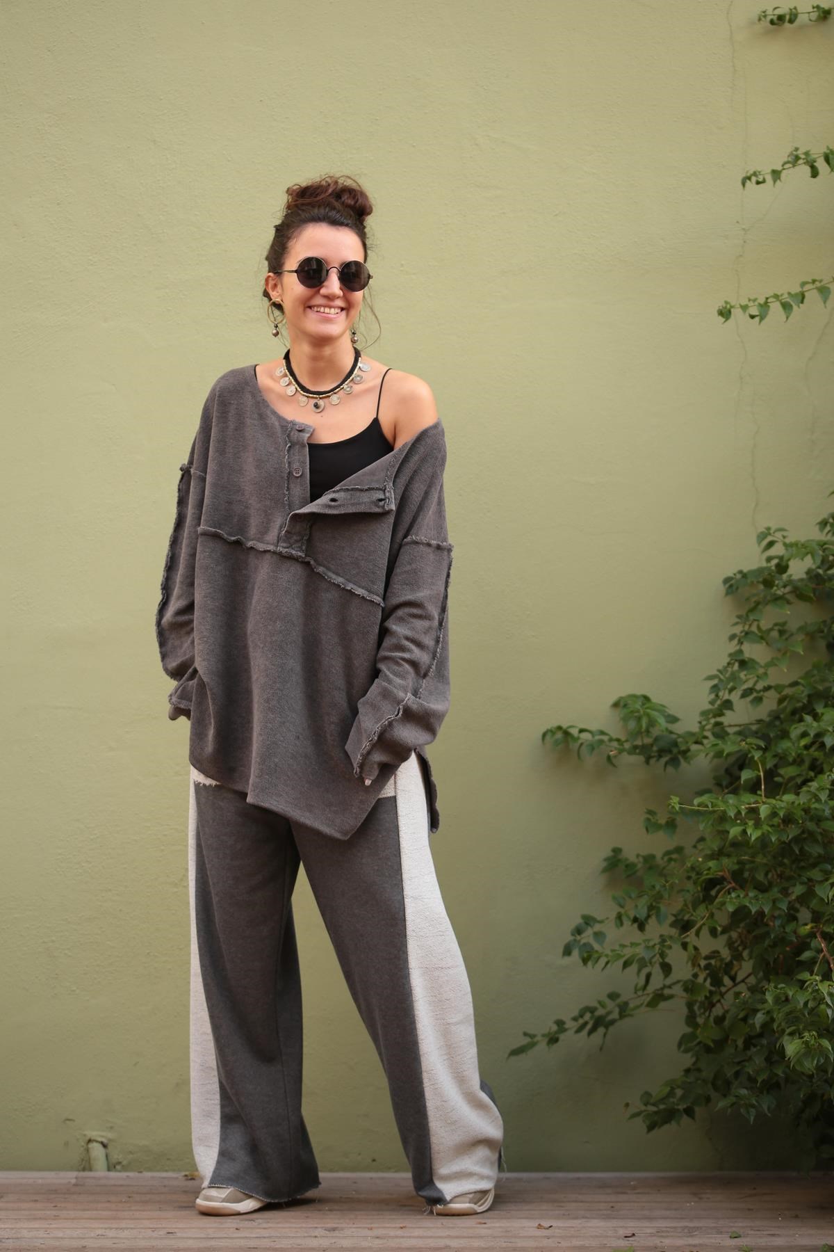  Antrasit Dikiş Detaylı Yırtmaçlı Ters Sweat