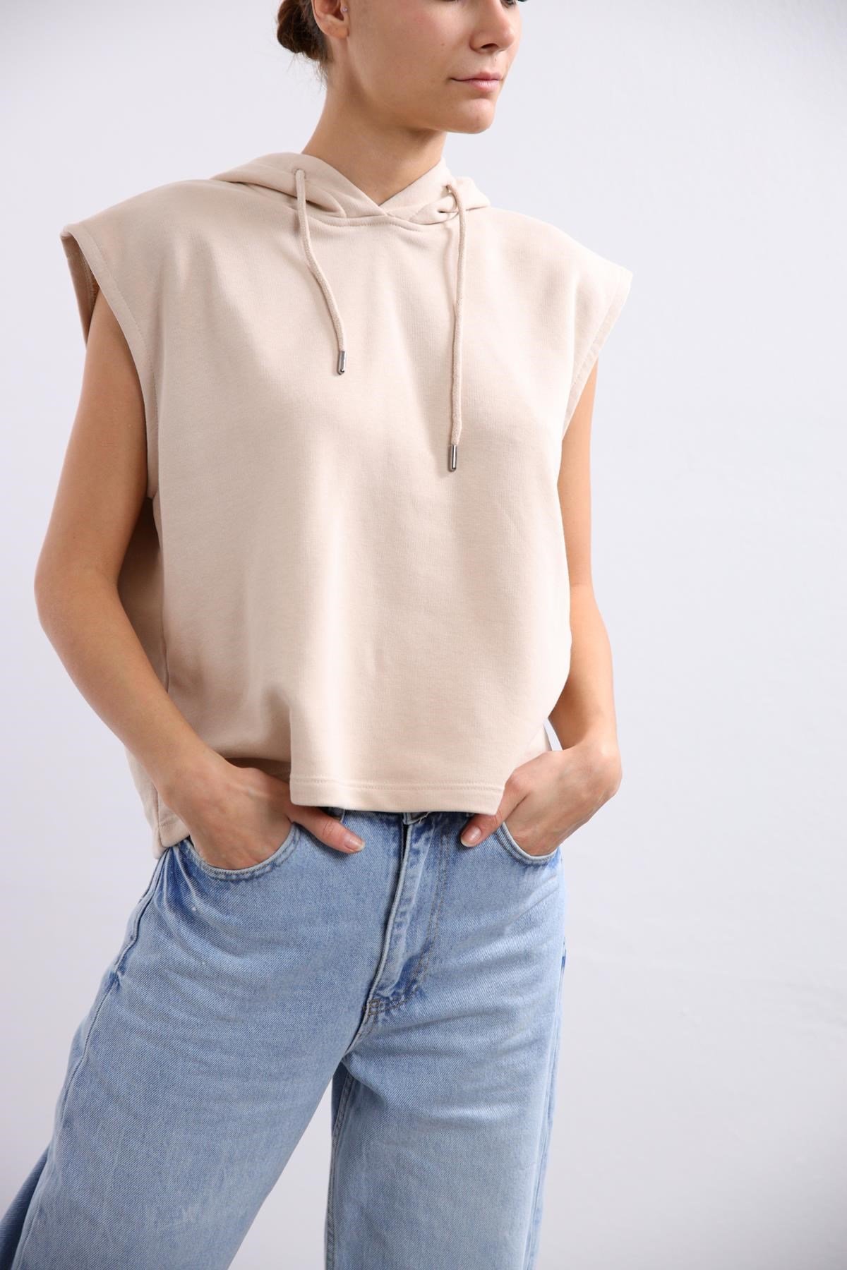  Bej Kapüşonlu Kolsuz Sweatshirt
